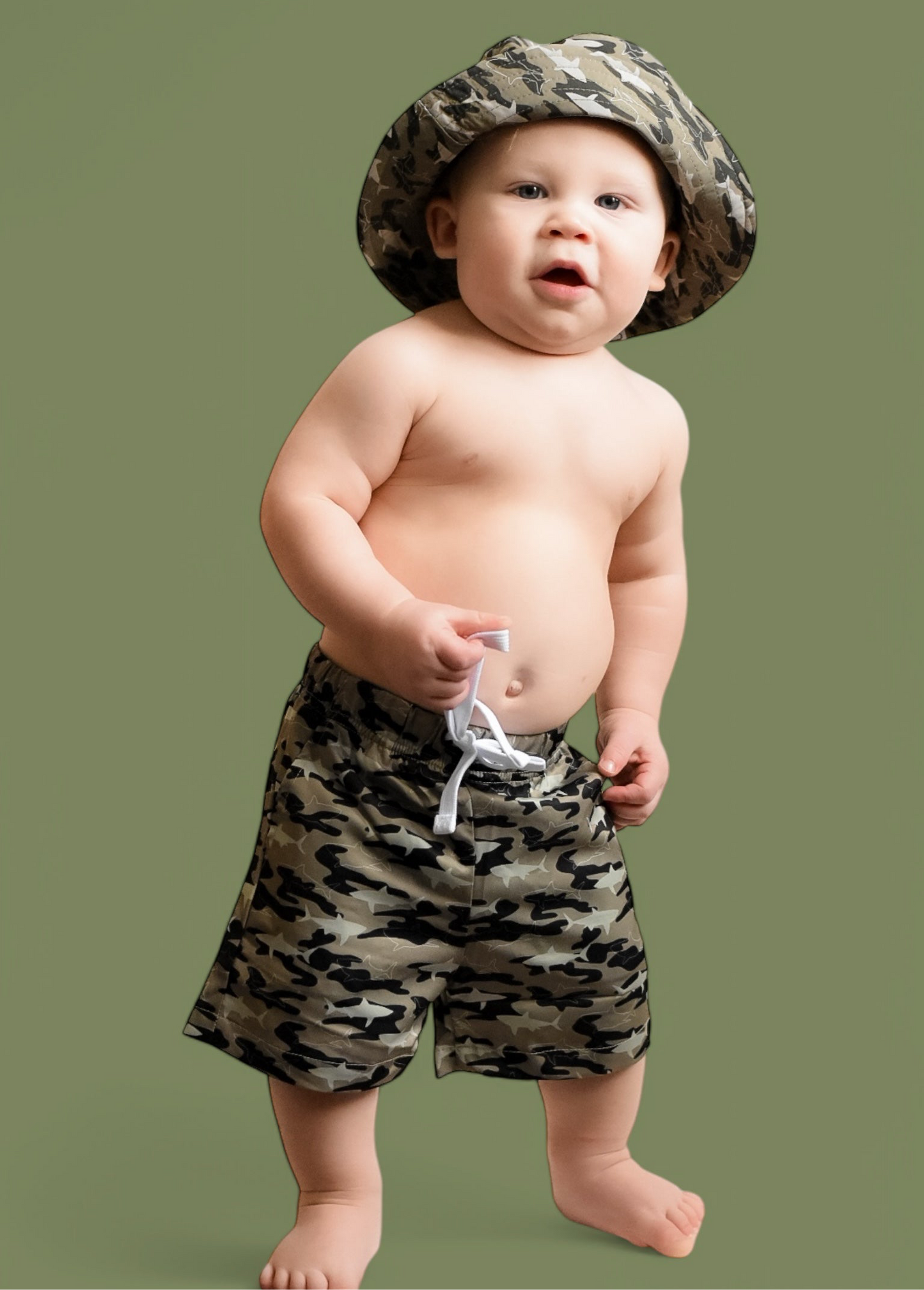 CAMO SHARK DREAM BUCKET HAT