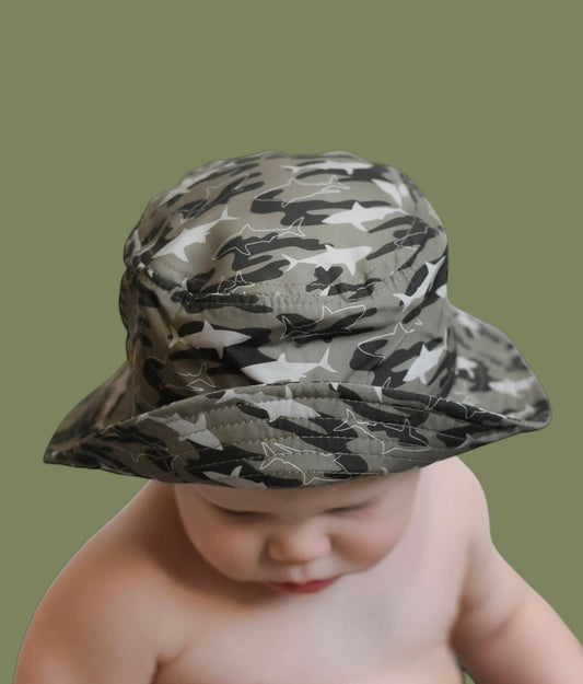 CAMO SHARK DREAM BUCKET HAT