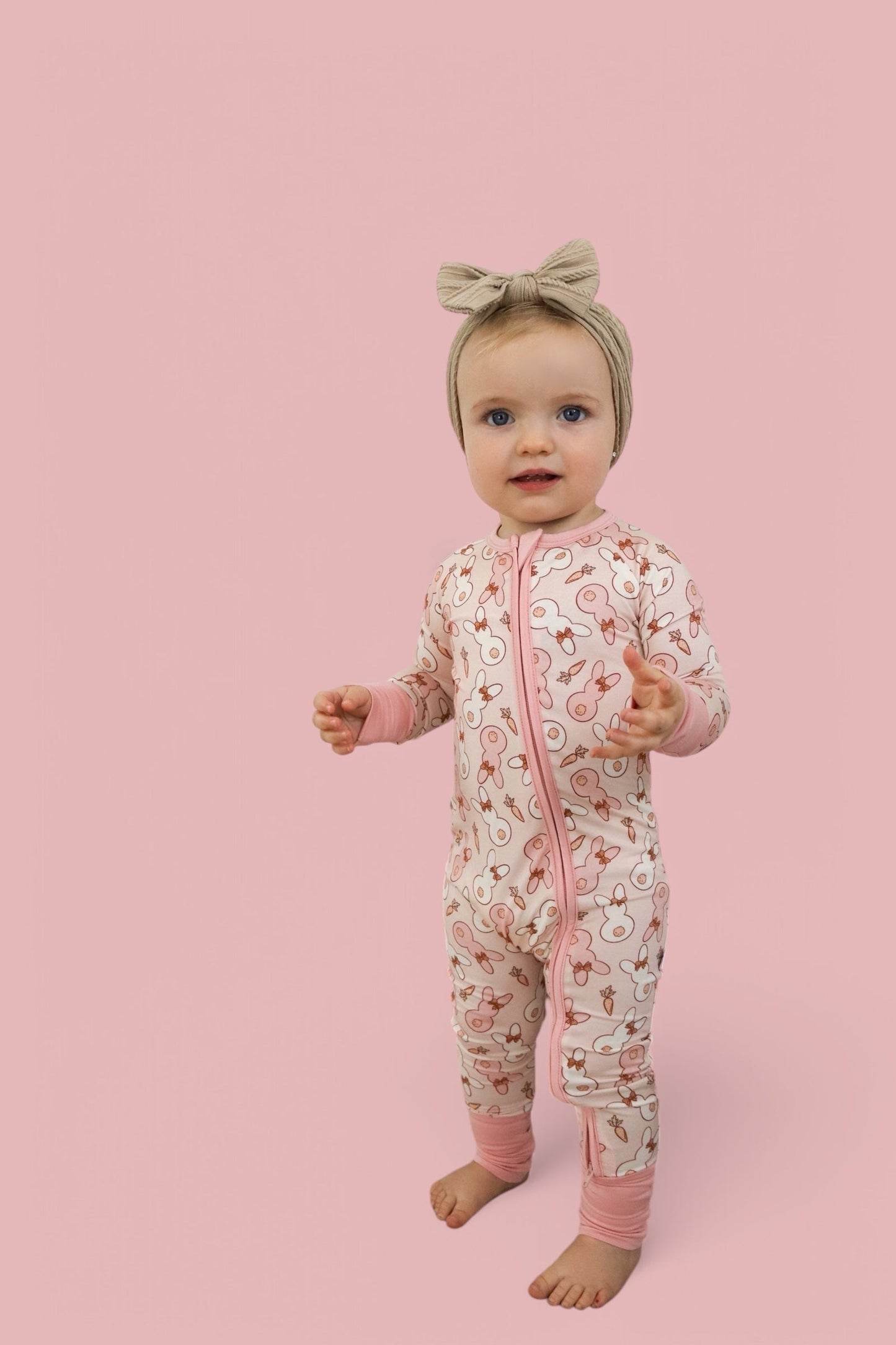 BUNNIES AND BOWS DREAM ZIPPER ROMPER