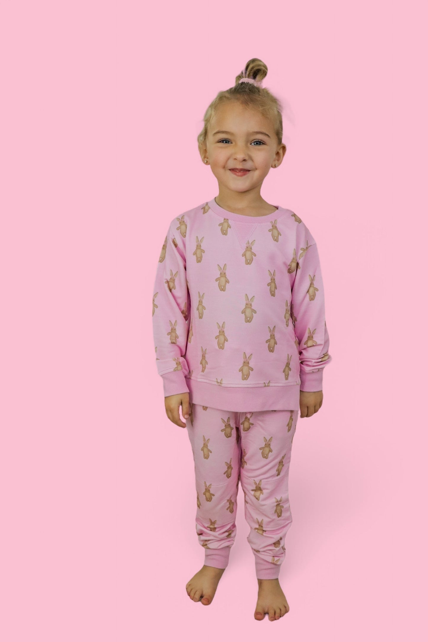 BLUSHIN' BUNNIES DREAM PULLOVER