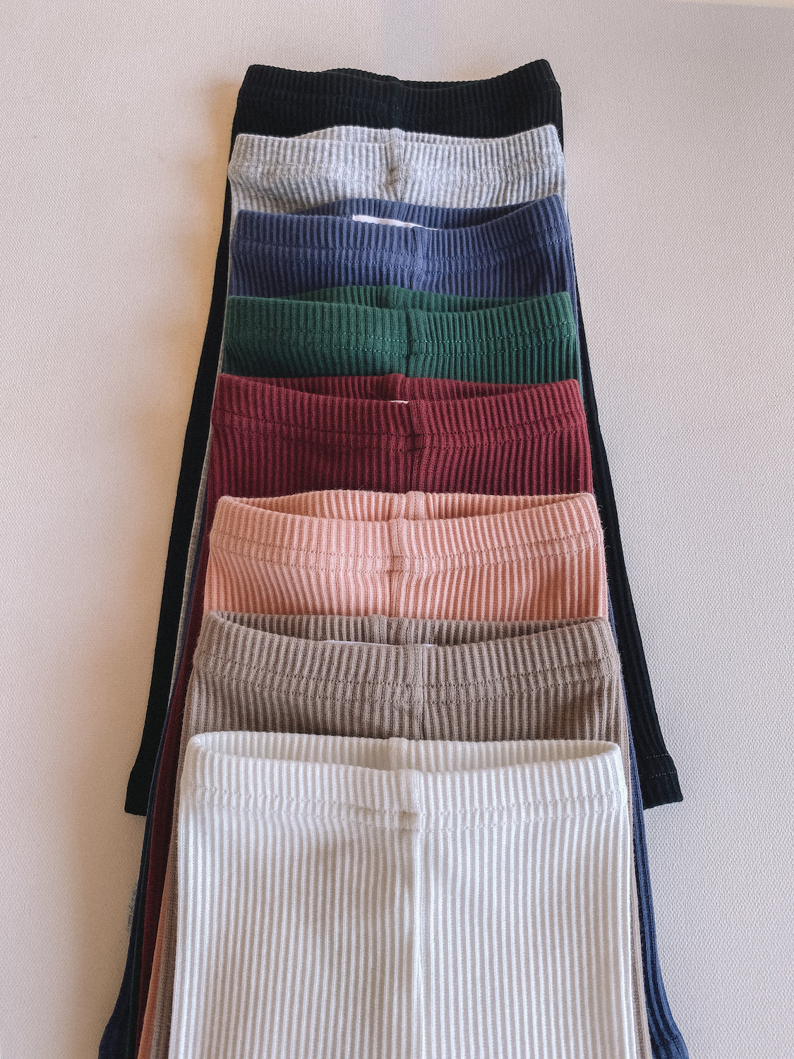 essential ribbed legging
