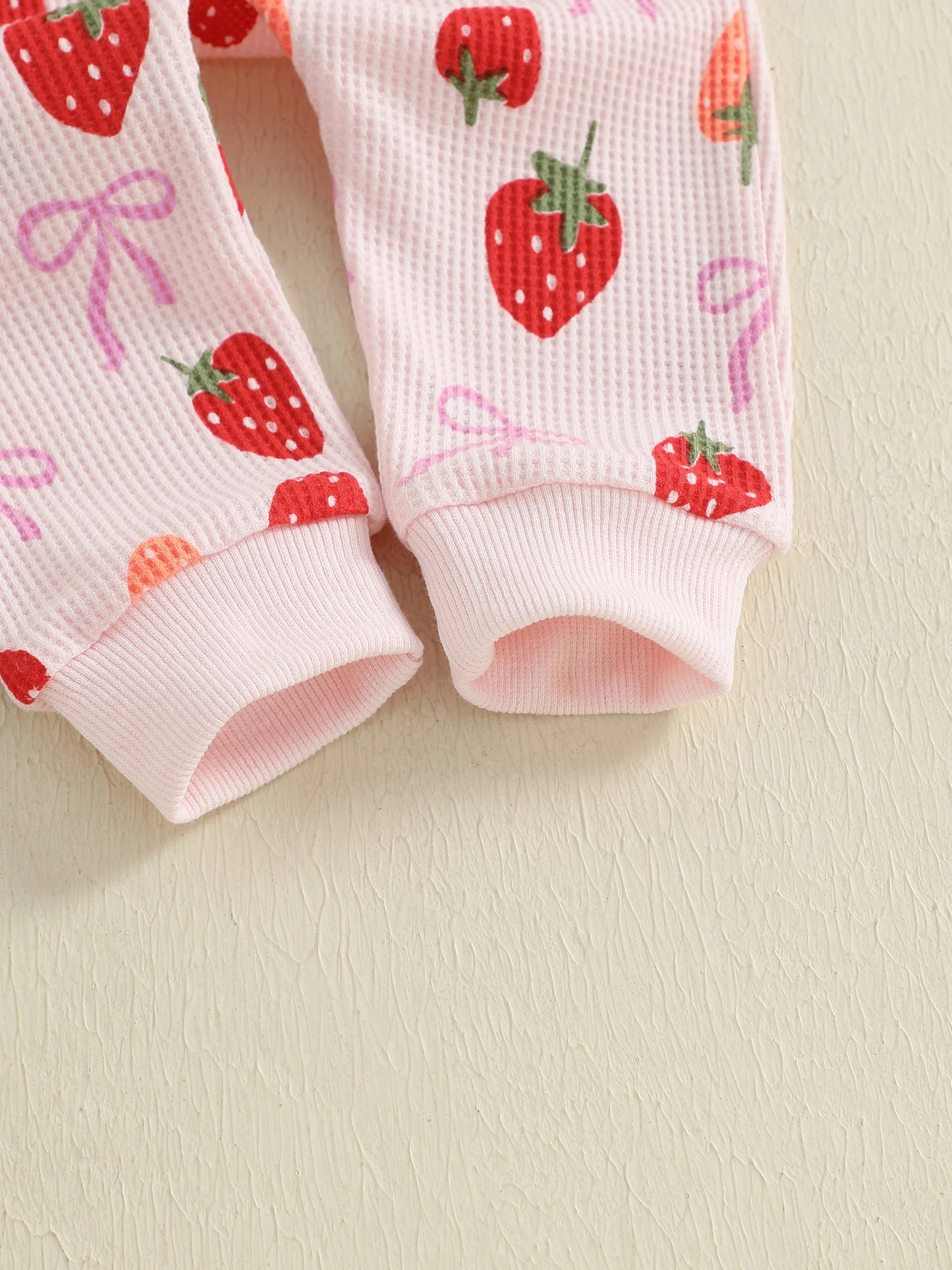 Baby Toddler Girls 2Pcs Fall Set Fashionable Strawberry Print Long Sleeve Pullover Top Bow Jogger Pants Outfit