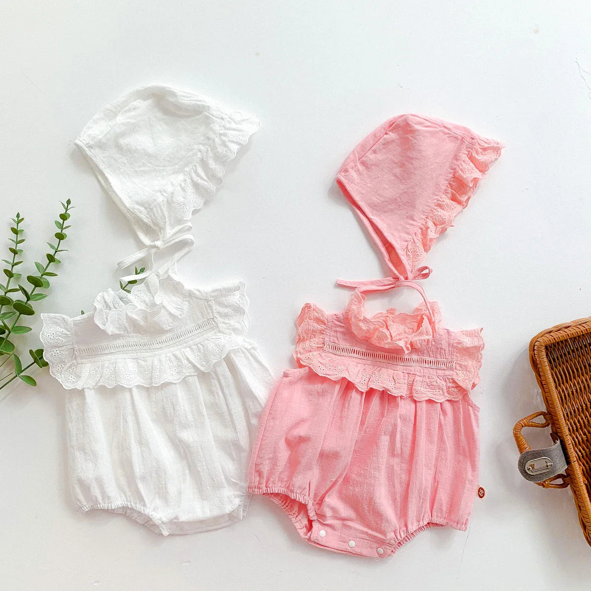 Lace Ruffle Neck Romper Set