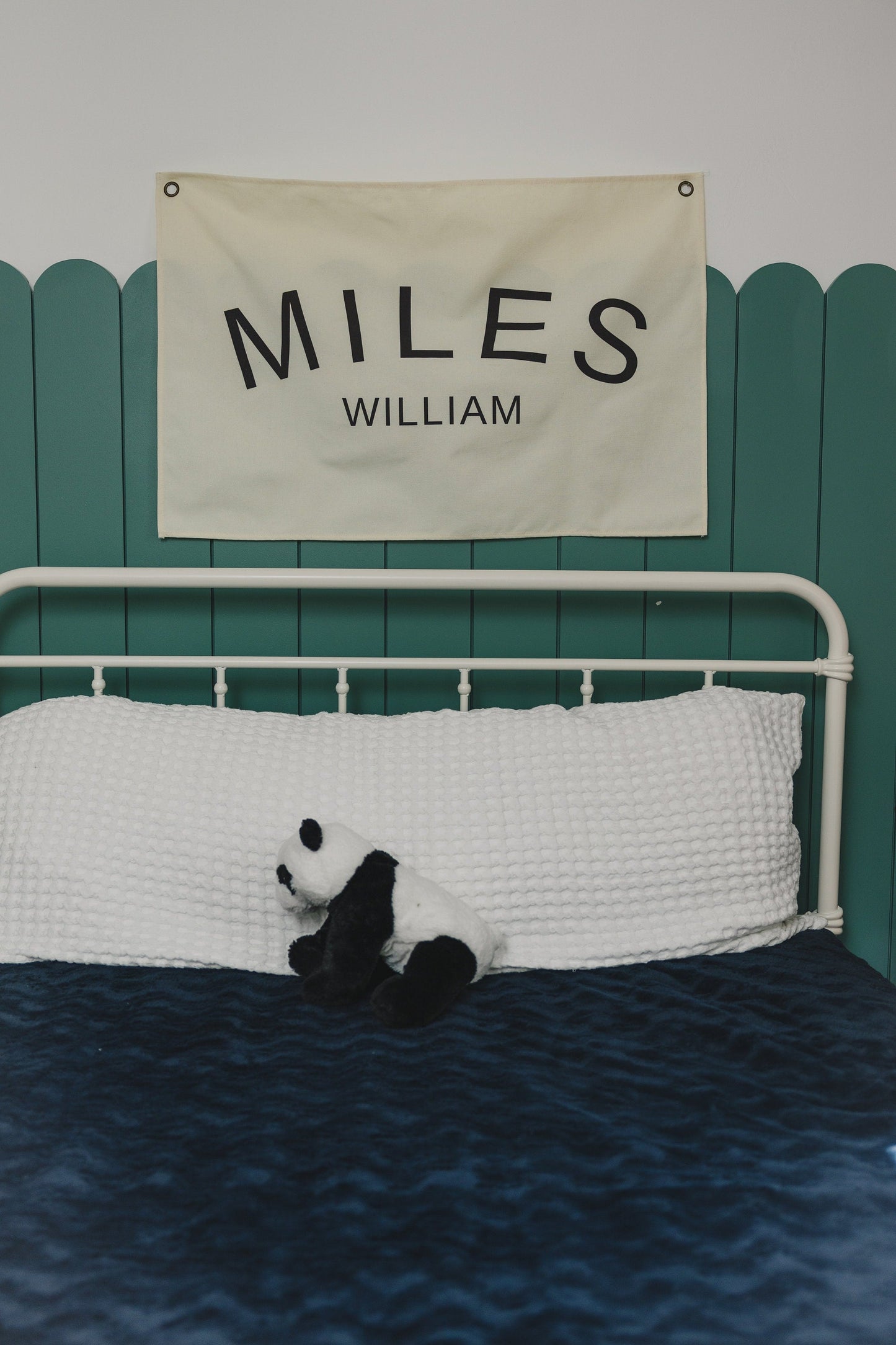 Custom Canvas Name Banner - Daisy Font