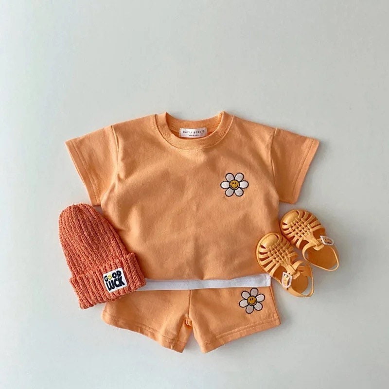 Daisy Print Flower Shorts Jogger Set