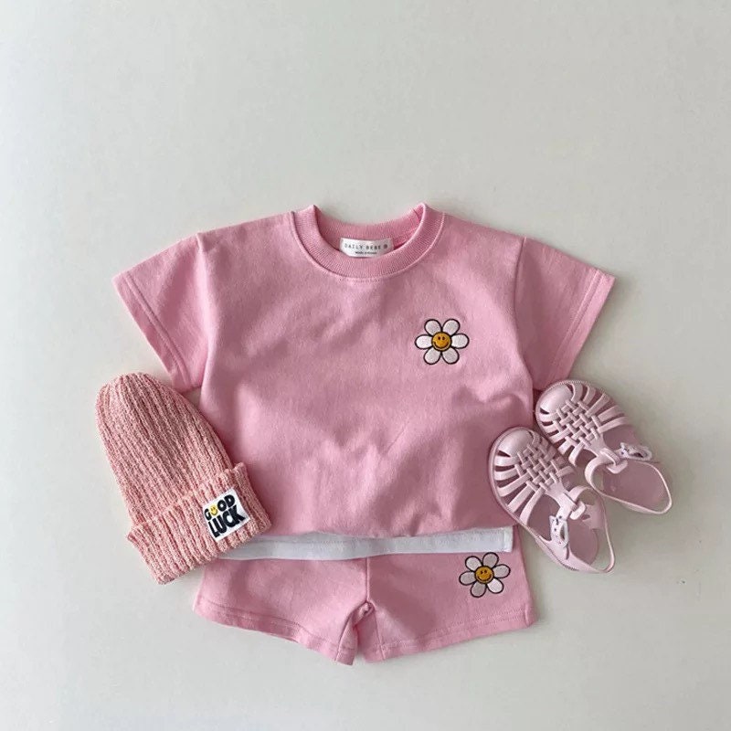 Daisy Print Flower Shorts Jogger Set