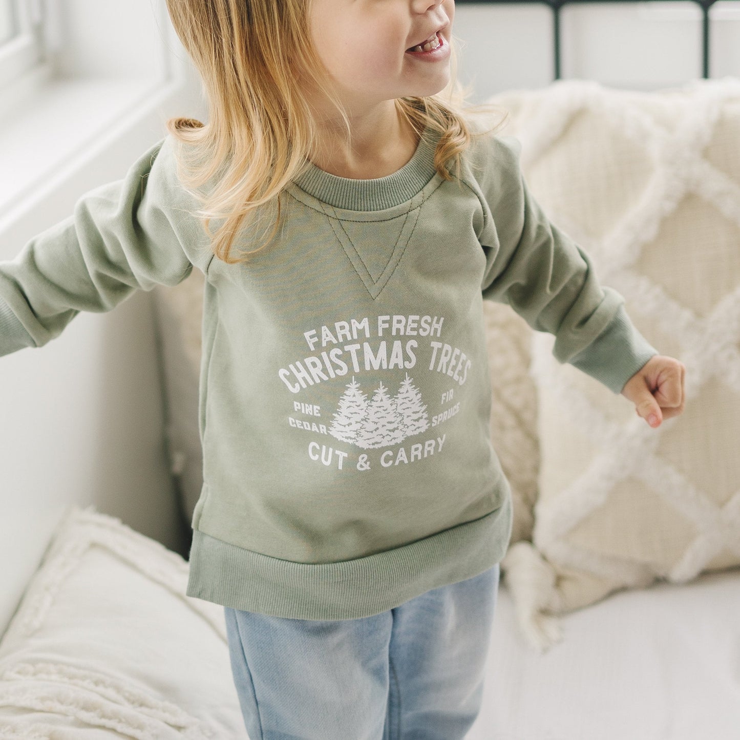 Farm Fresh Christmas Trees Crewneck Sweatshirt Top