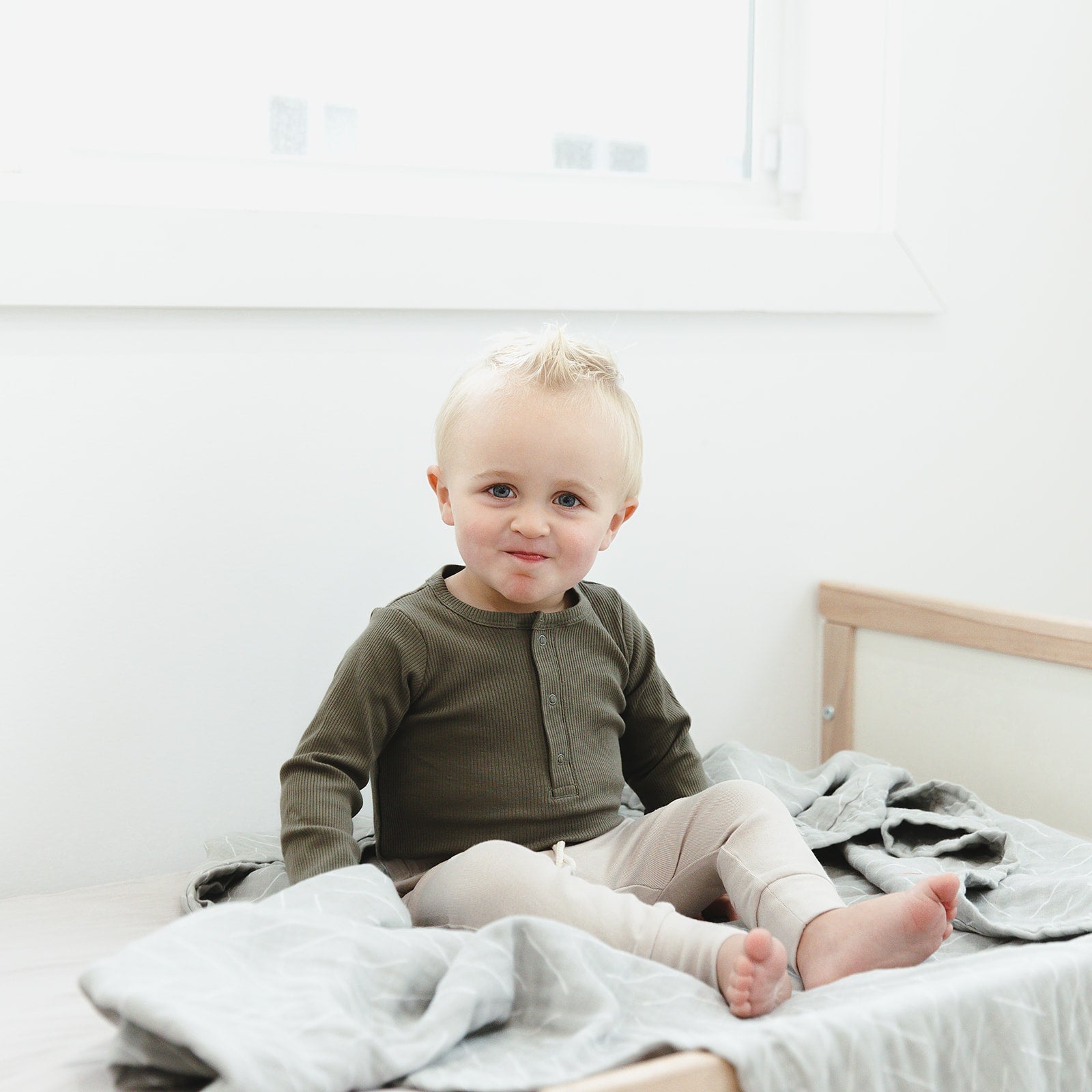 Winter Green Organic Snap Long Sleeve Ribbed Bodysuit Romper
