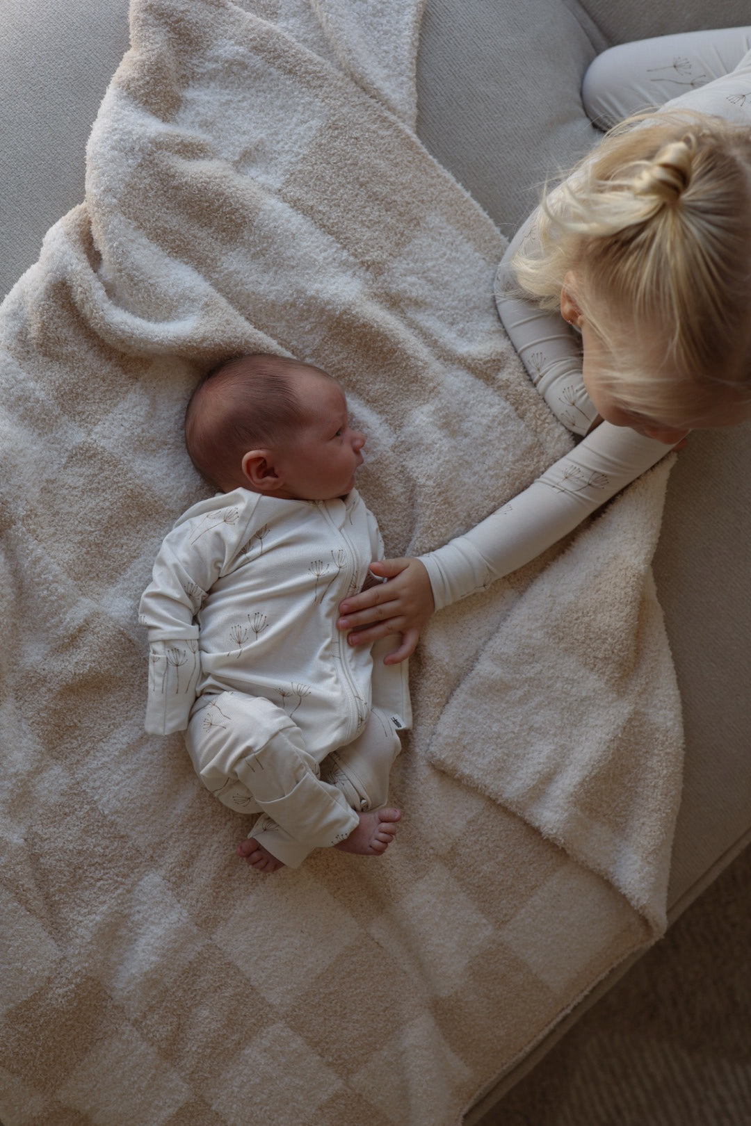 Bamboo Zip Pajamas Floral Romper | Dandelion