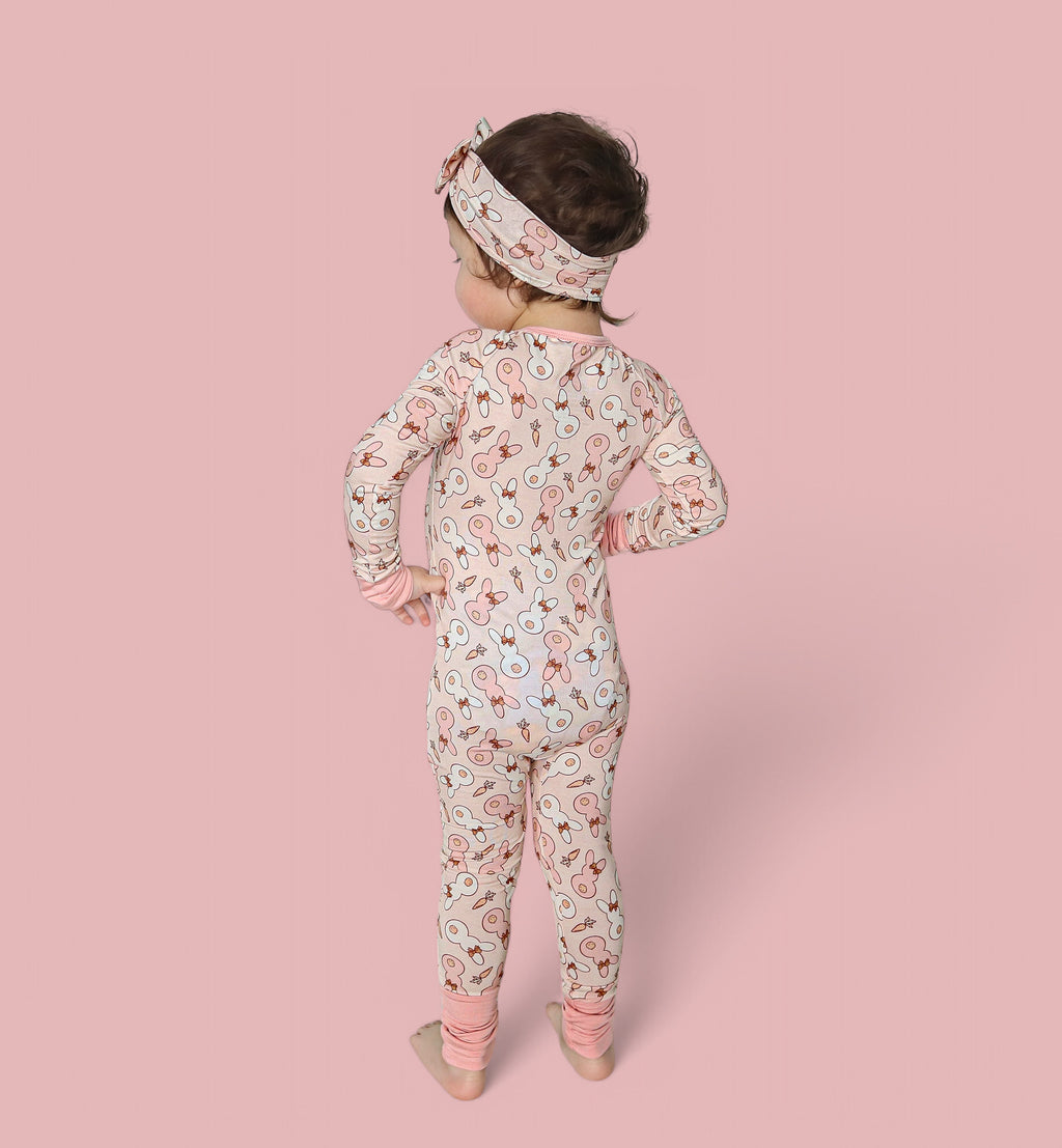 BUNNIES AND BOWS DREAM ZIPPER ROMPER