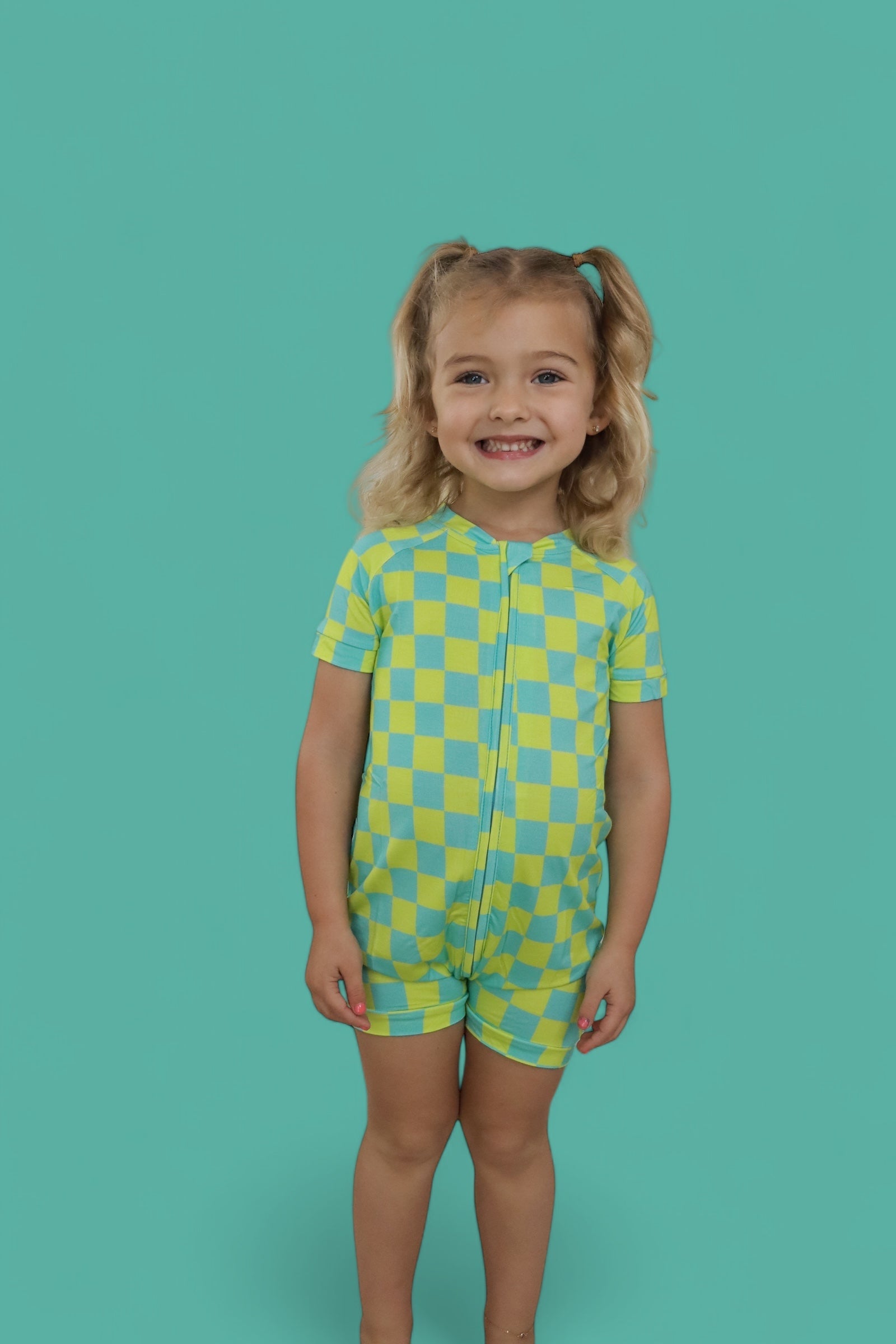 BE BOLD CHECKERS DREAM SHORTIE