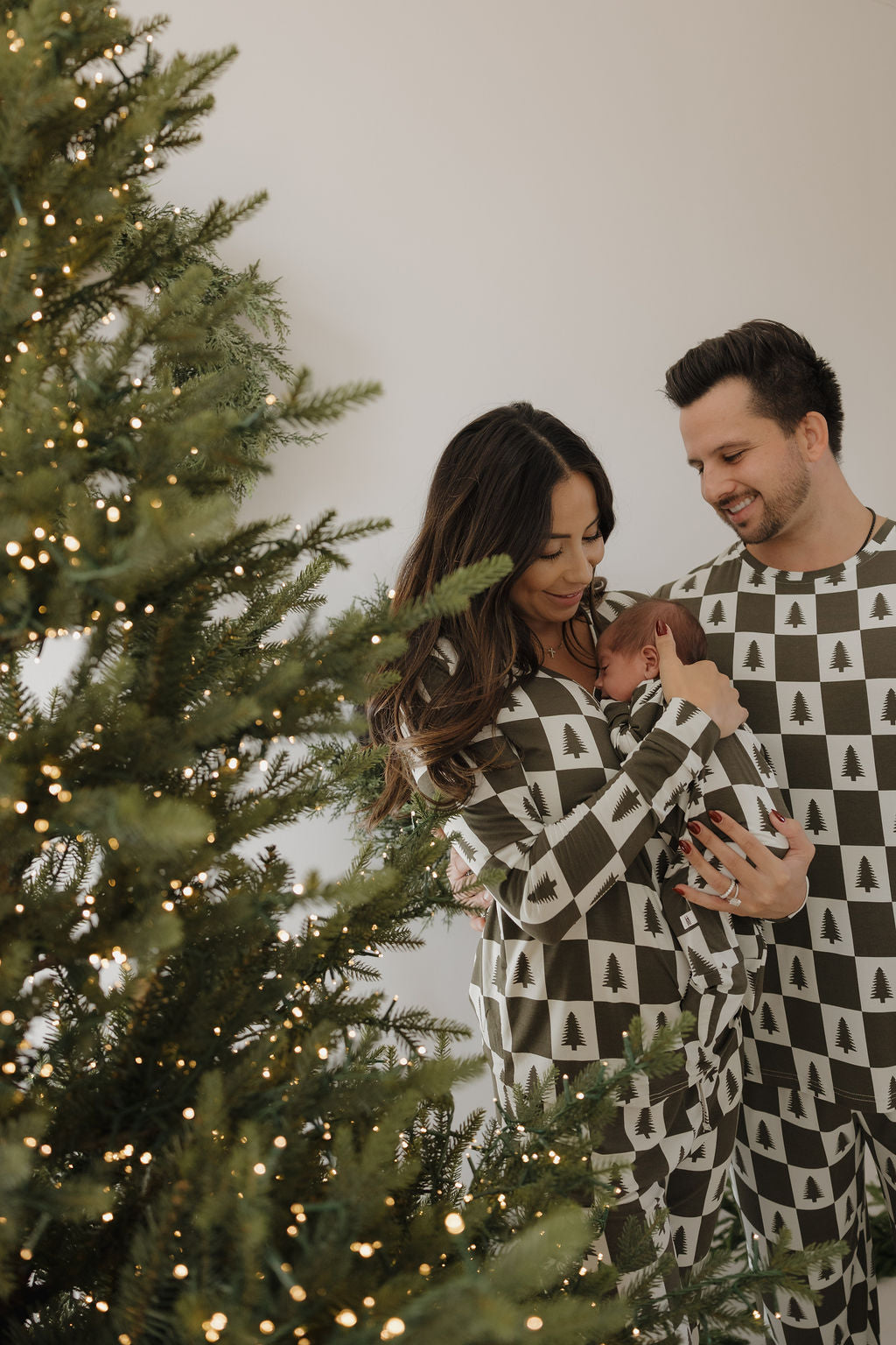 Women's Long Sleeve Bamboo Pajama | Christmas Tree Checkerboard