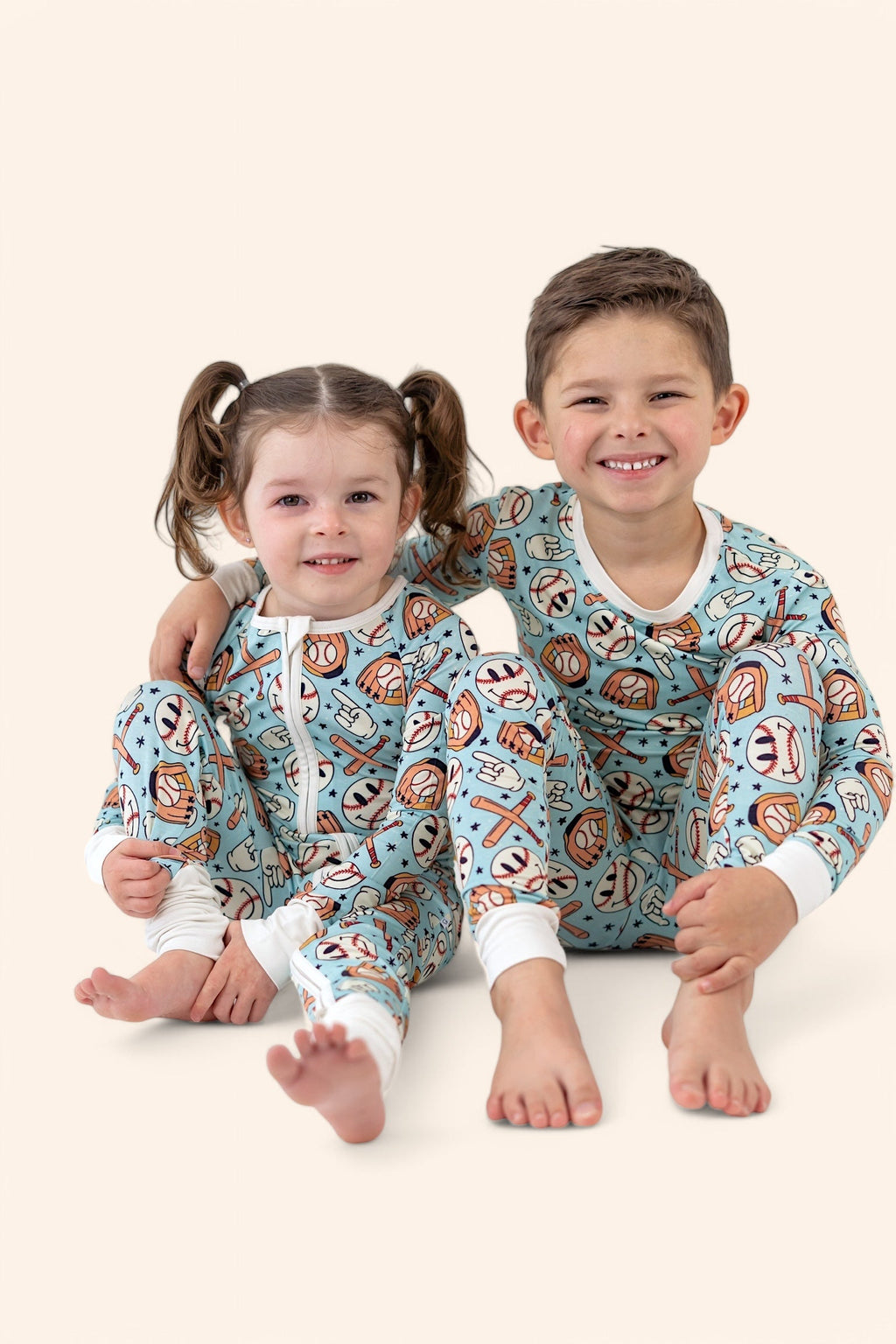 BASEBALL SMILEY DREAM ZIPPER ROMPER