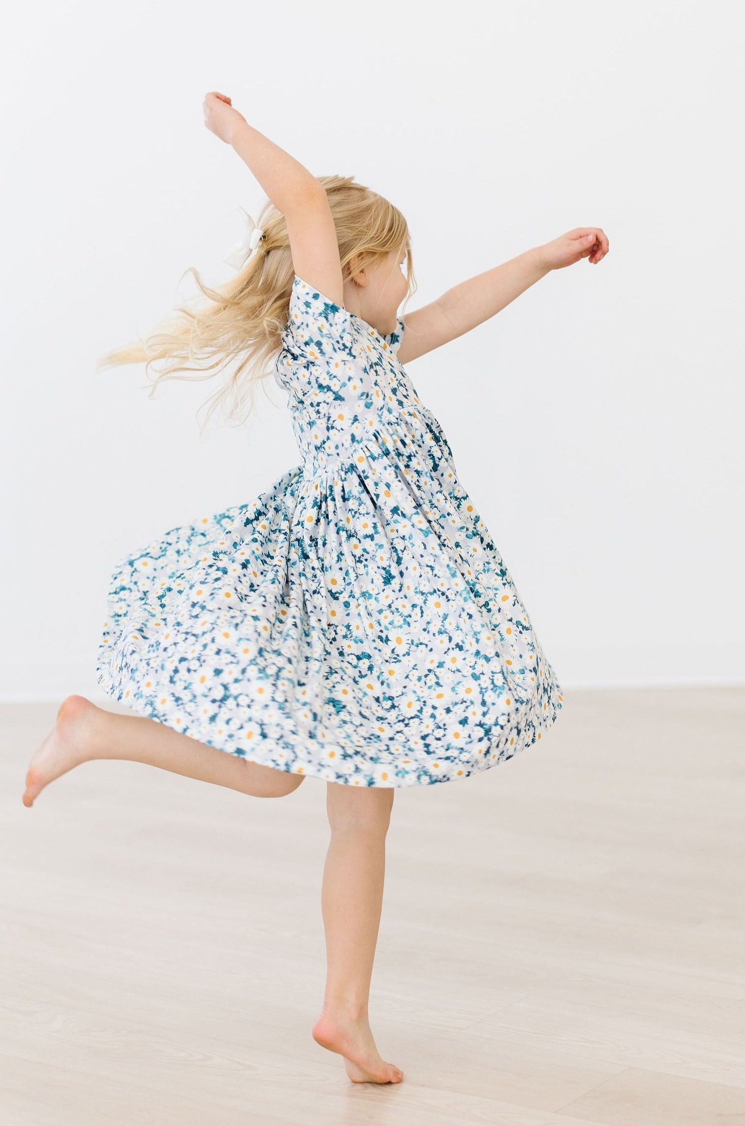 Oopsie Daisy Floral S/S Pocket Twirl Dress