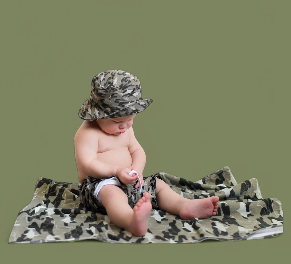 CAMO SHARK DREAM BUCKET HAT