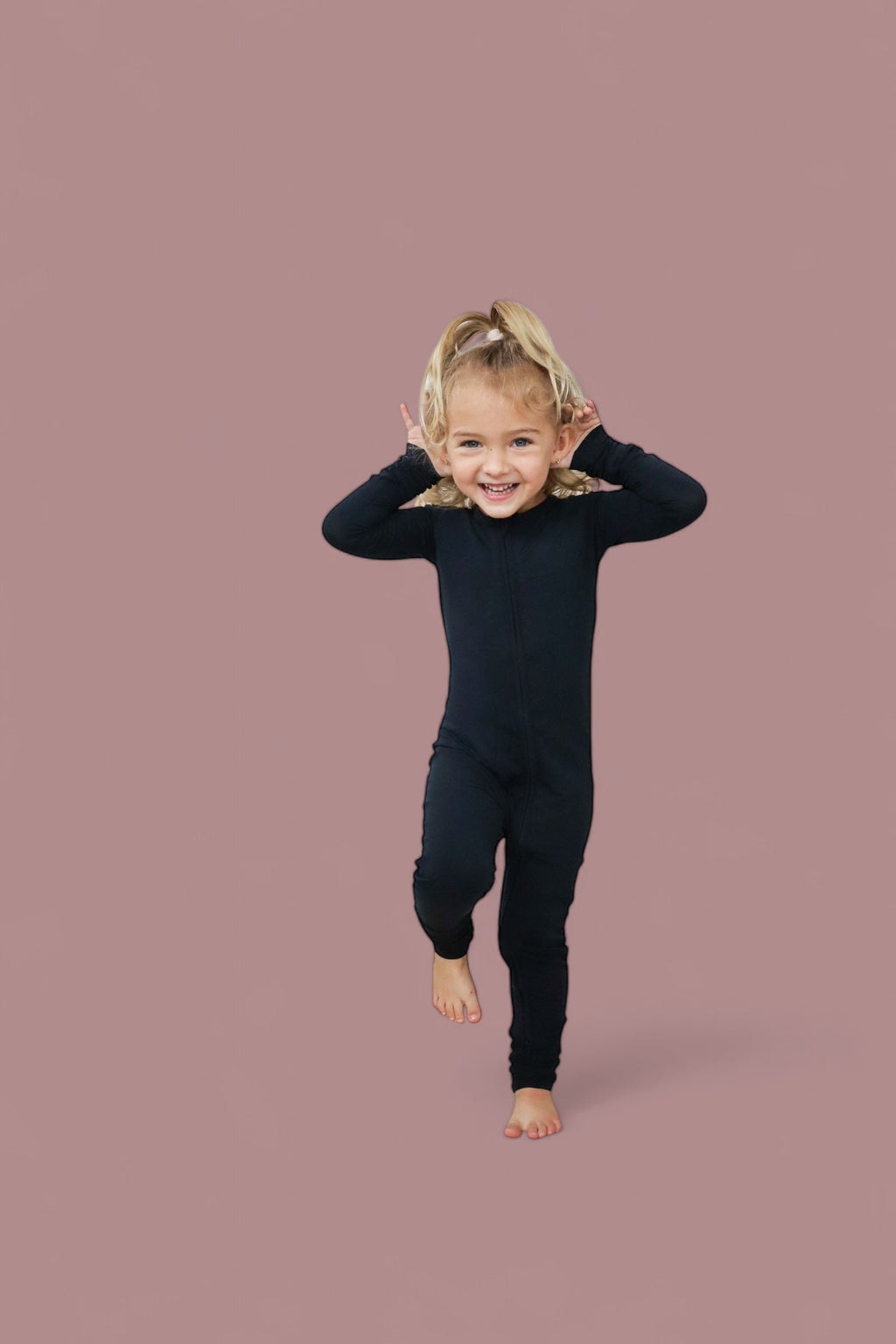 BLACK DREAM ZIPPER ROMPER