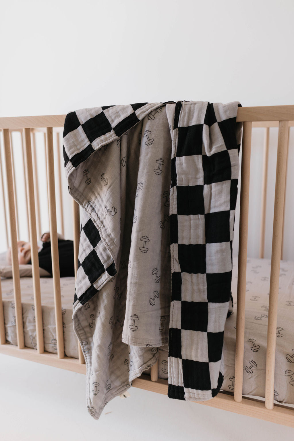 Muslin Quilt  | Arm Day + Black & Grey Checkerboa