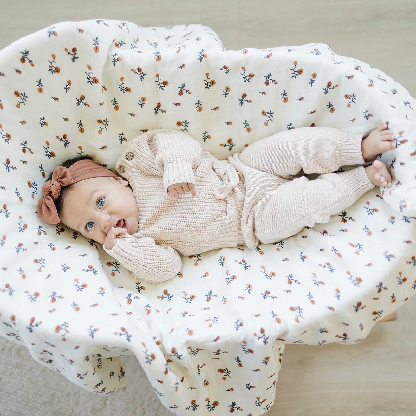 Cream Floral Muslin Quilt Blanket