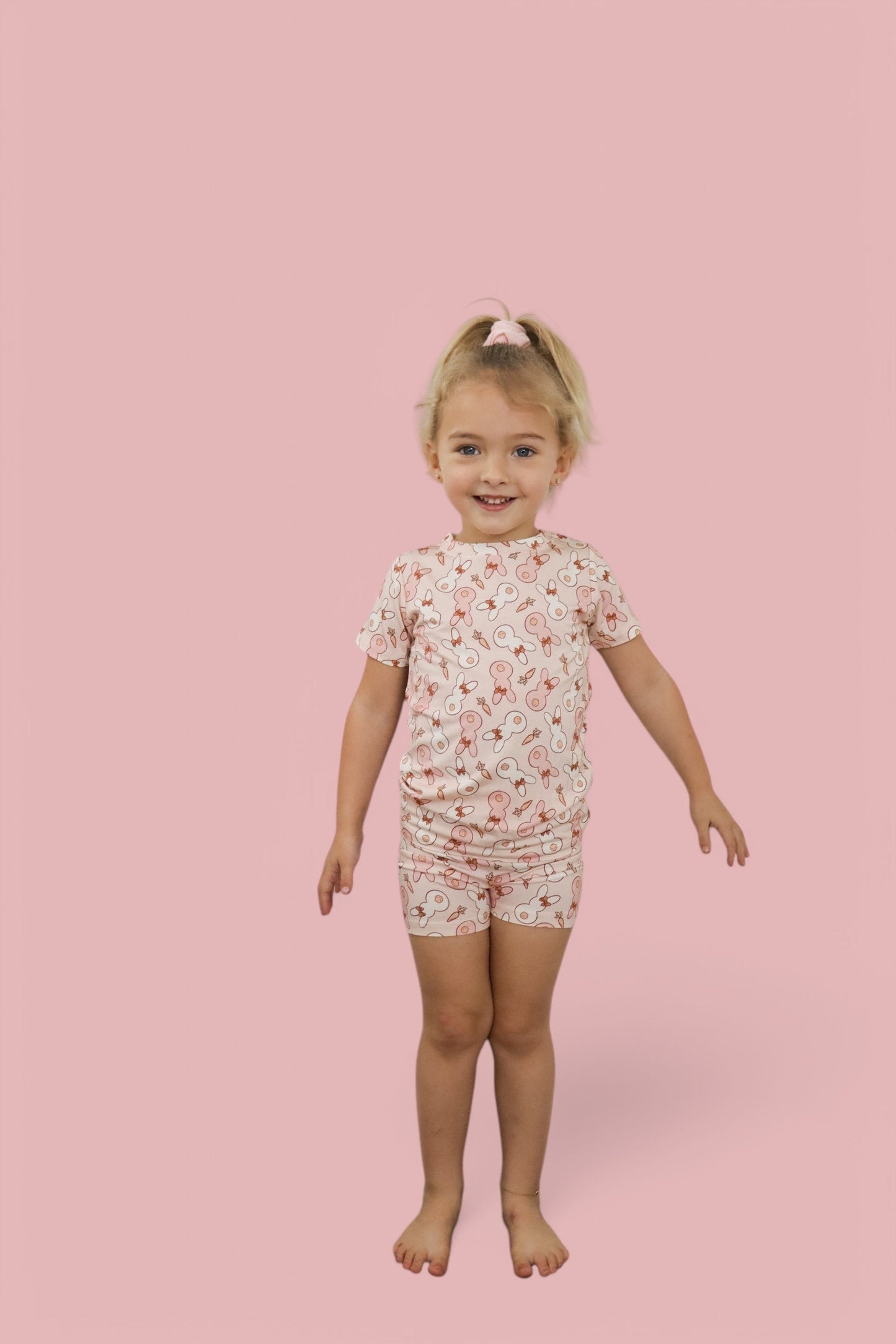 BUNNIES AND BOWS DREAM SHORT SET