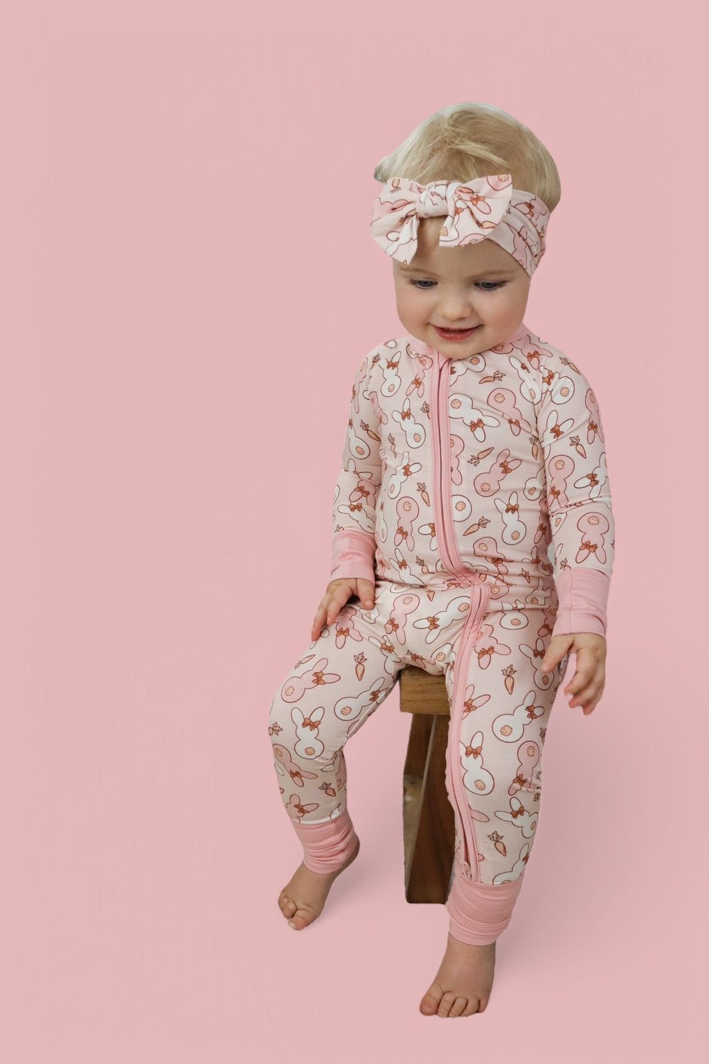 BUNNIES AND BOWS DREAM ZIPPER ROMPER