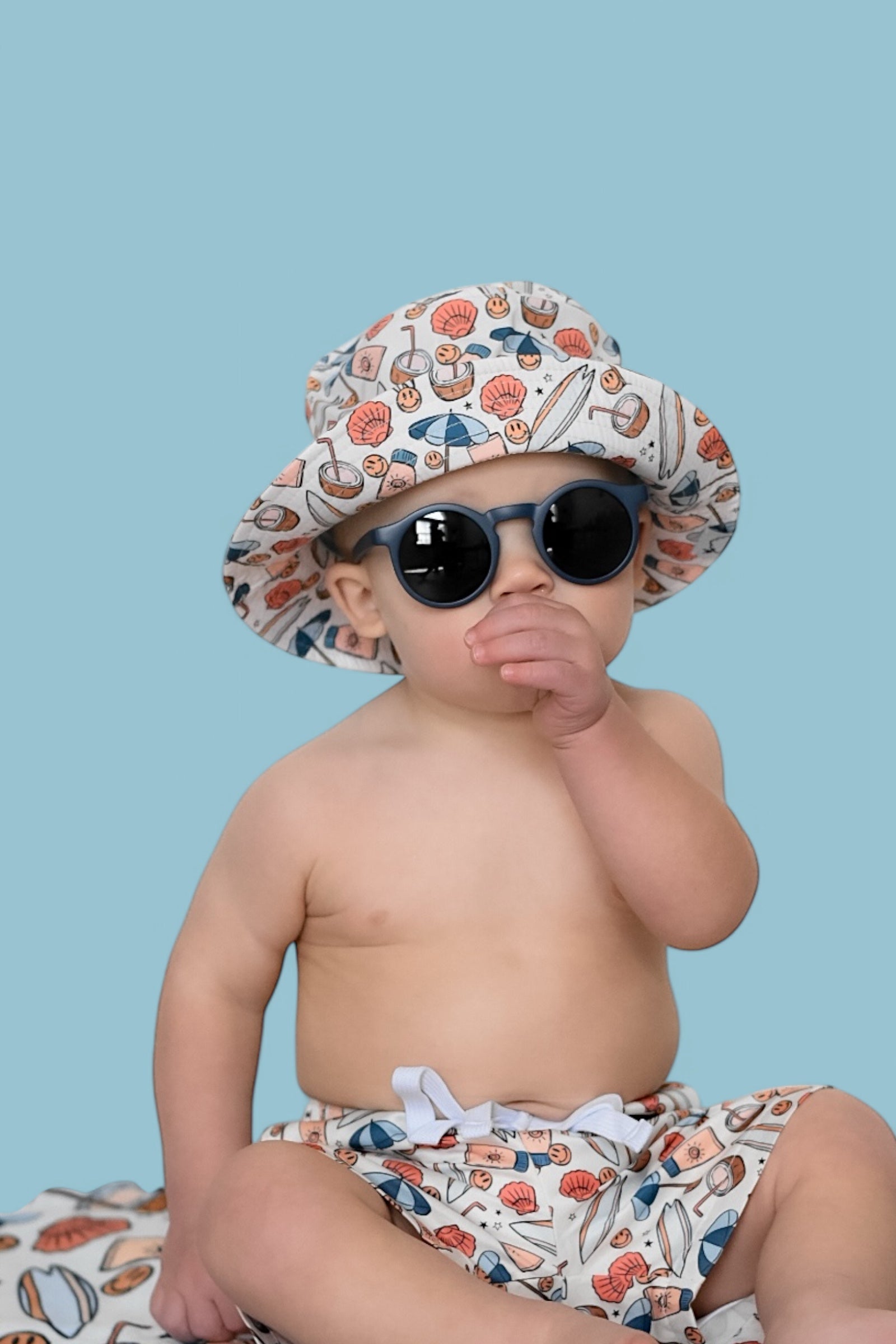 CHASE THE SUN DREAM BUCKET HAT