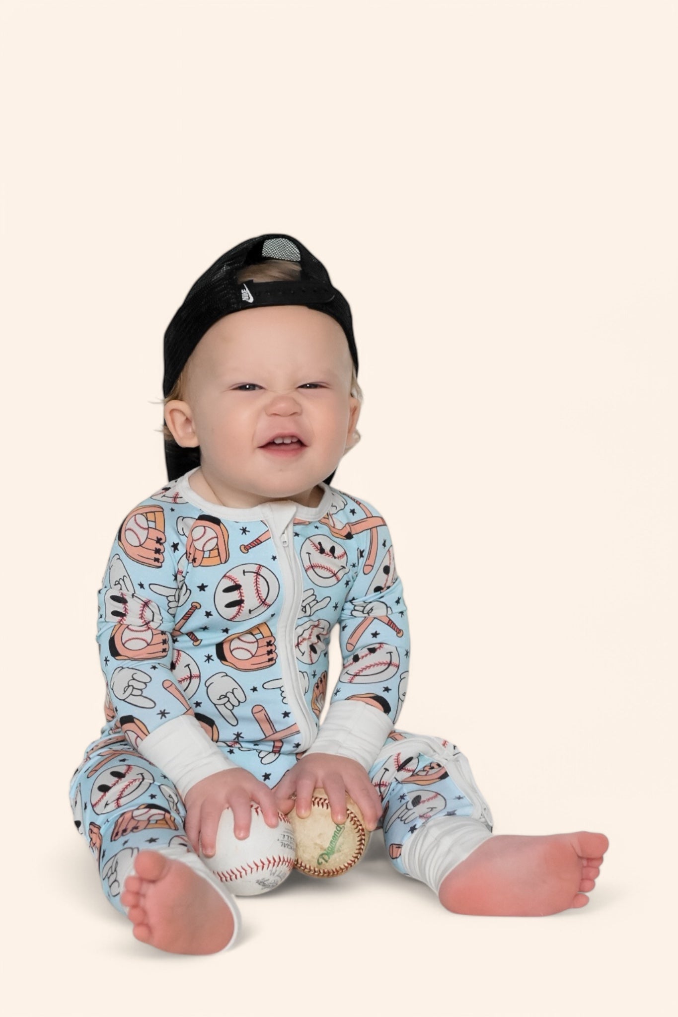 BASEBALL SMILEY DREAM ZIPPER ROMPER