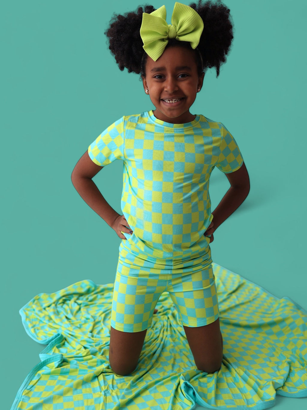 BE BOLD CHECKERS DREAM SHORT SET