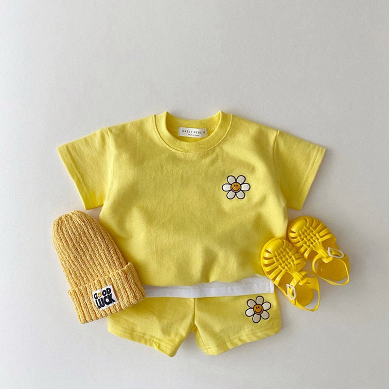 Daisy Print Flower Shorts Jogger Set