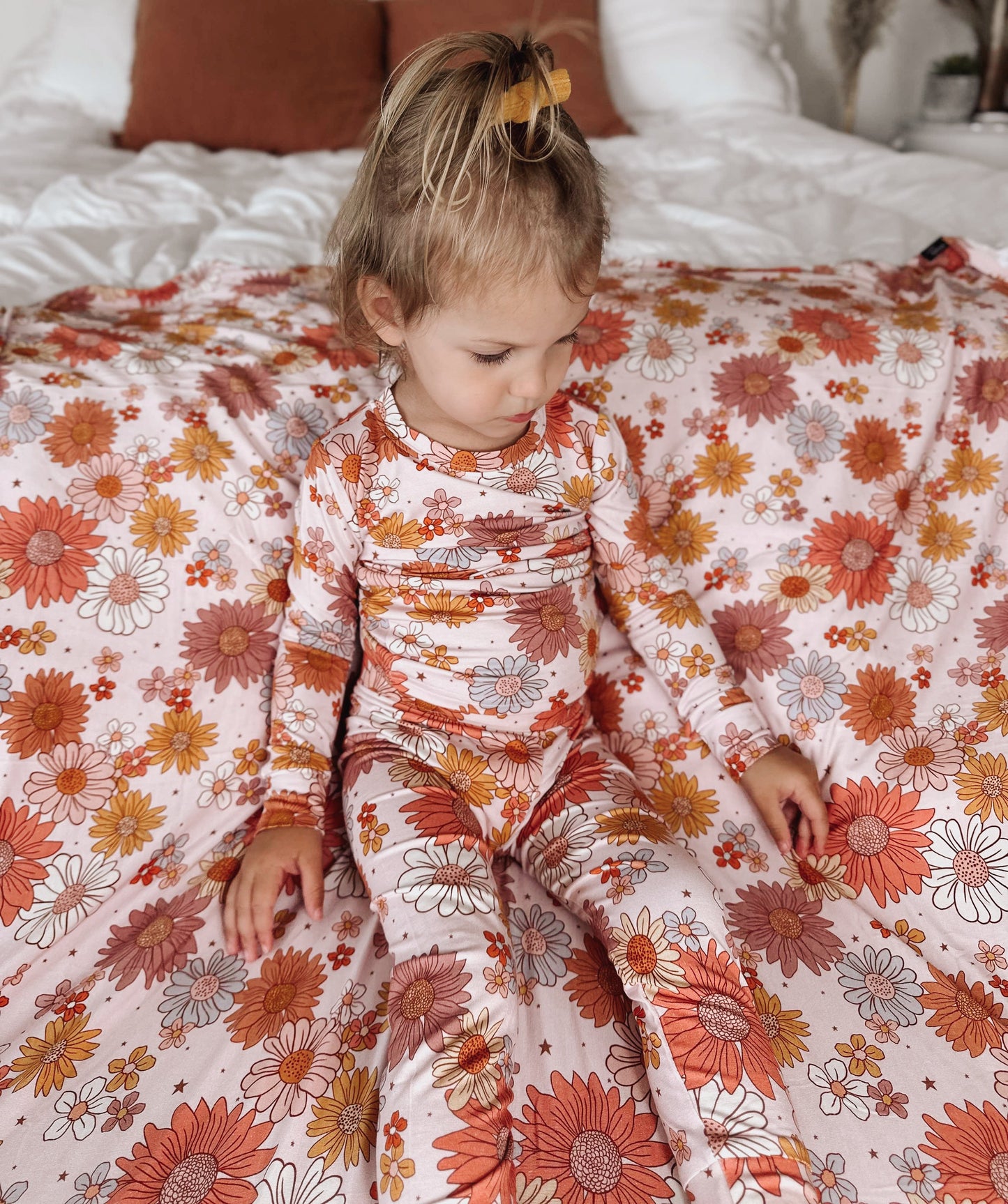 Autumn - Floral Lightweight Blanket