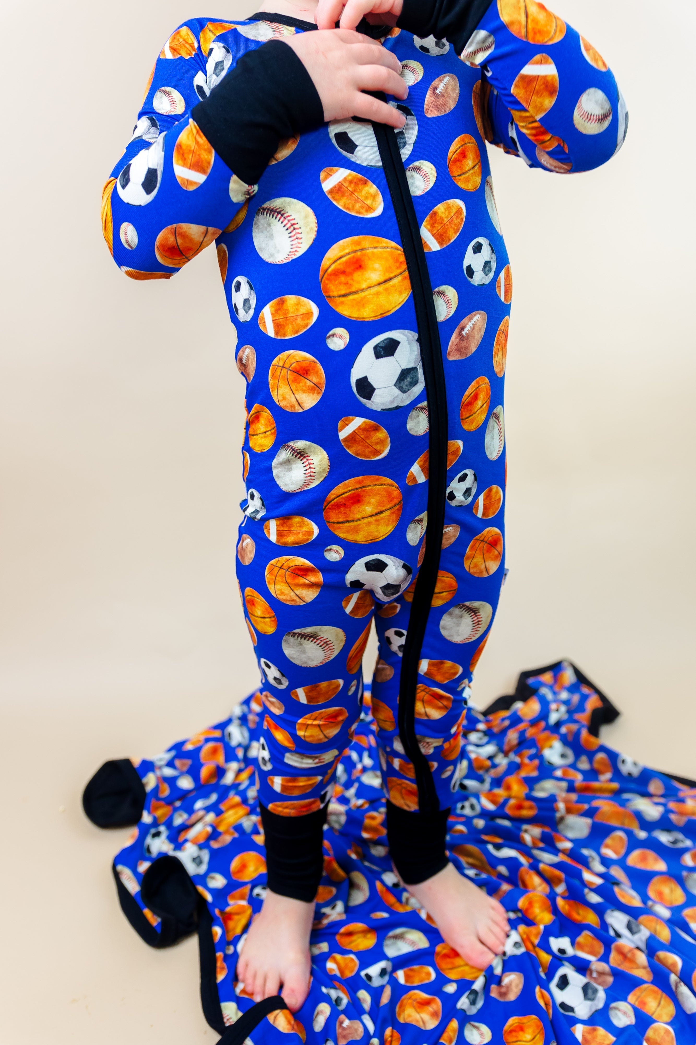 ALL STARZzz DREAM ZIPPER ROMPER
