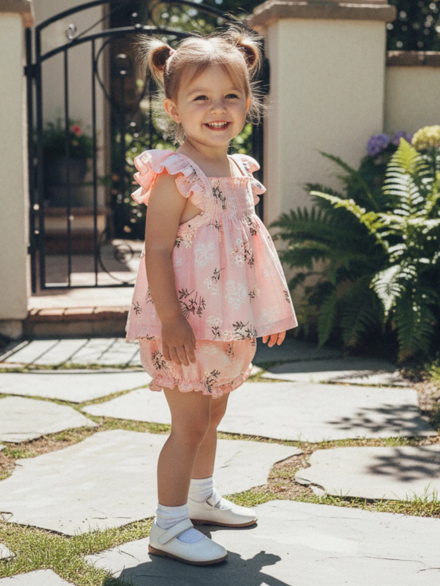 Baby Toddler Girl 2Pcs Summer Outfit Flower Flying Sleeve Ruffle Tank Top and Shorts Bloomers 2 Piece Casual Set