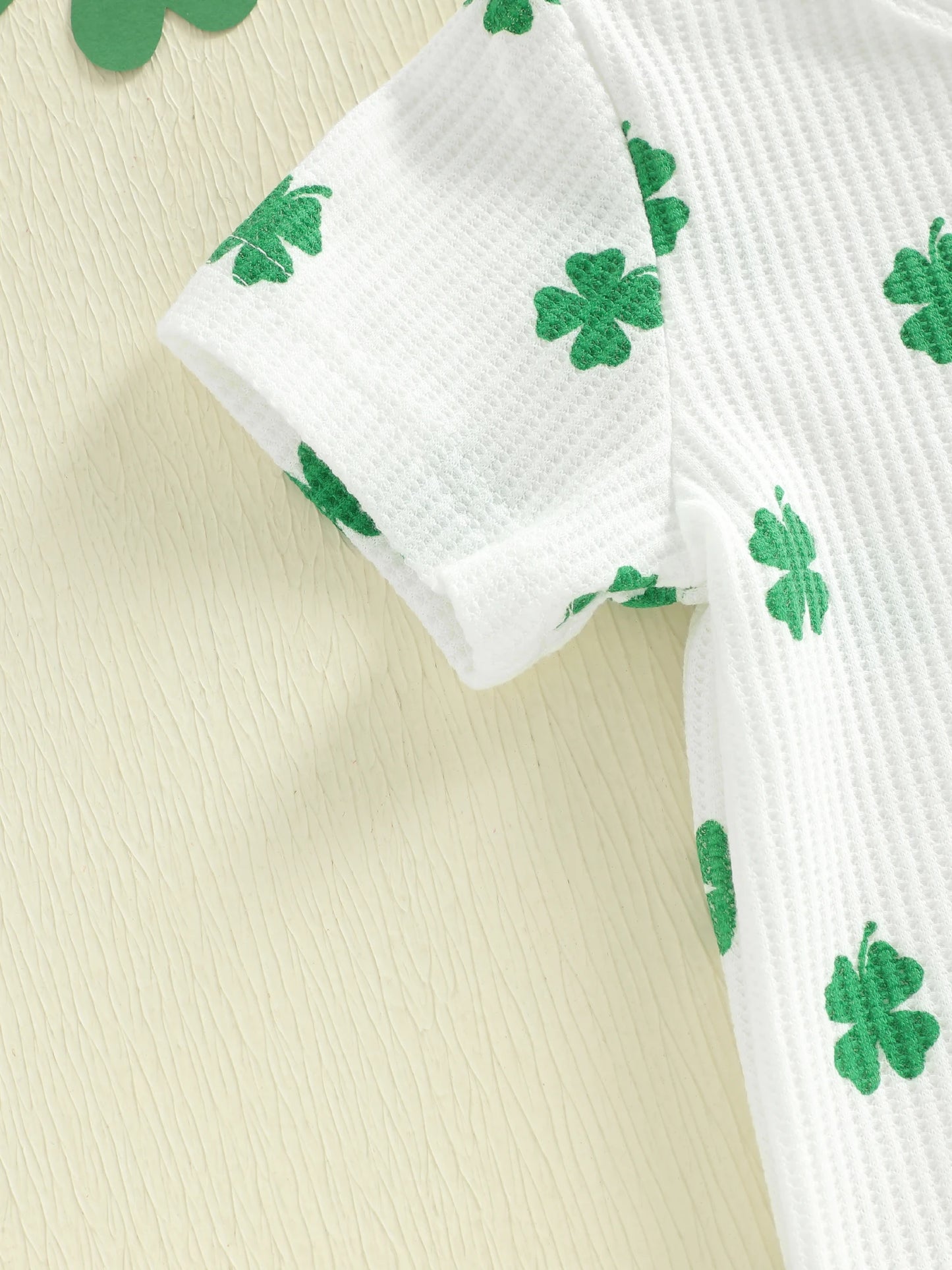 Baby Toddler Boys 2Pcs Outfit Spring Short Sleeve Crew Neck Shamrock Print Top and Elastic Waist Shorts St. Patrick's Day Set