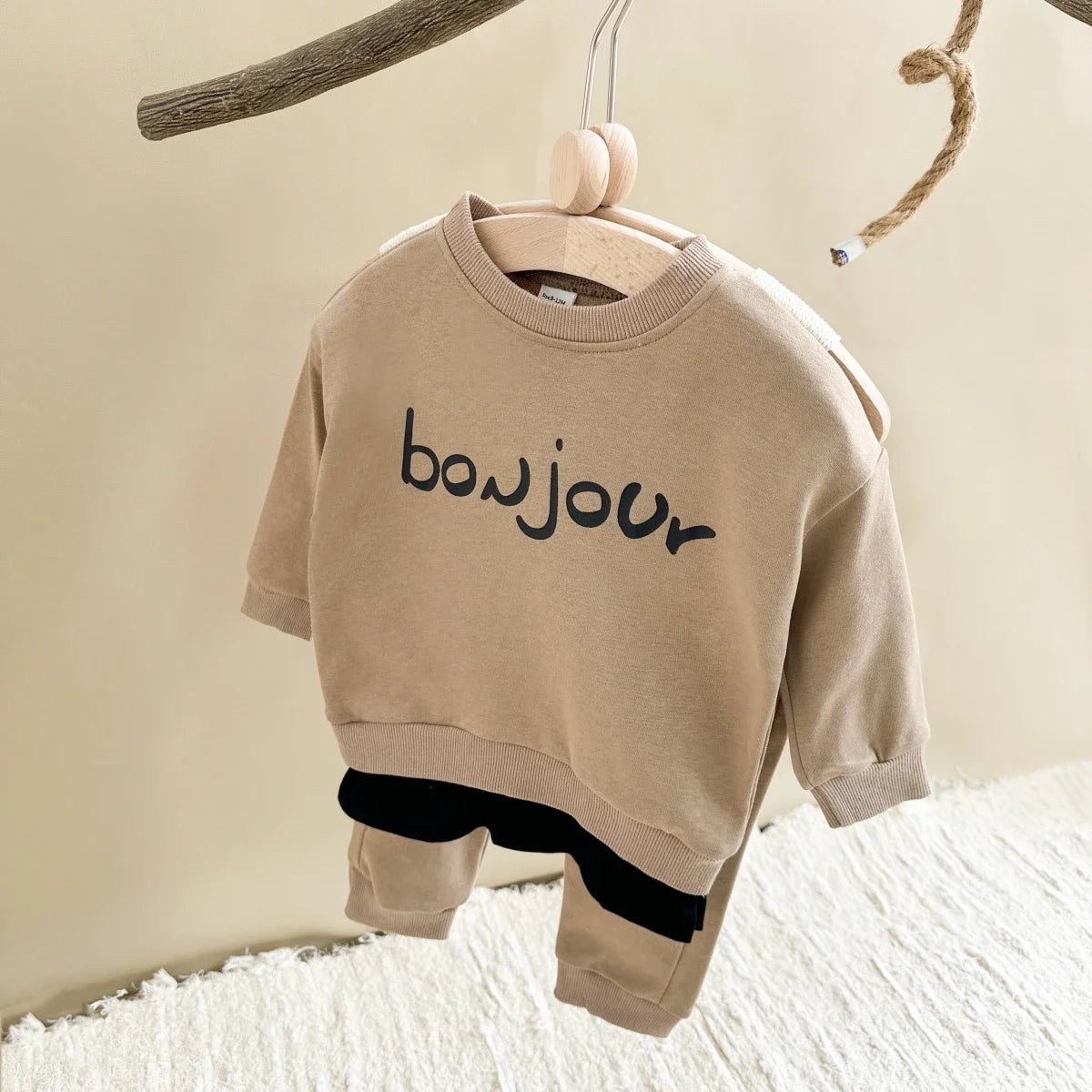 Baby Toddler Boys Girls 2Pcs Bonjour Letter Long Sleeve Top + Pants Jogger Set Outfit