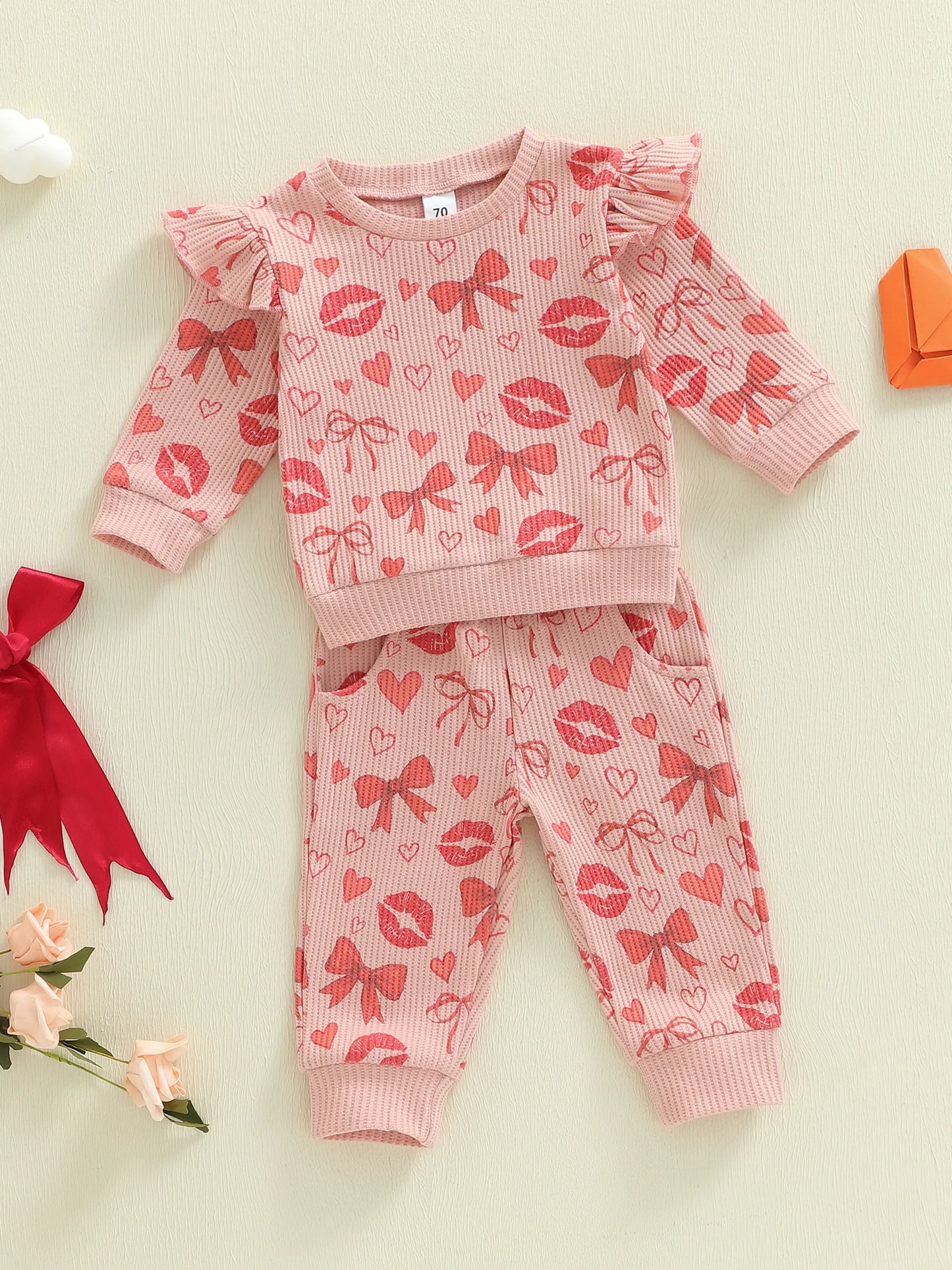 Baby Toddler Girls 2Pcs Valentine's Day Outfit Heart Bow Kiss Print Long Sleeve Crew Neck Top and Elastic Waist Pants Jogger Set