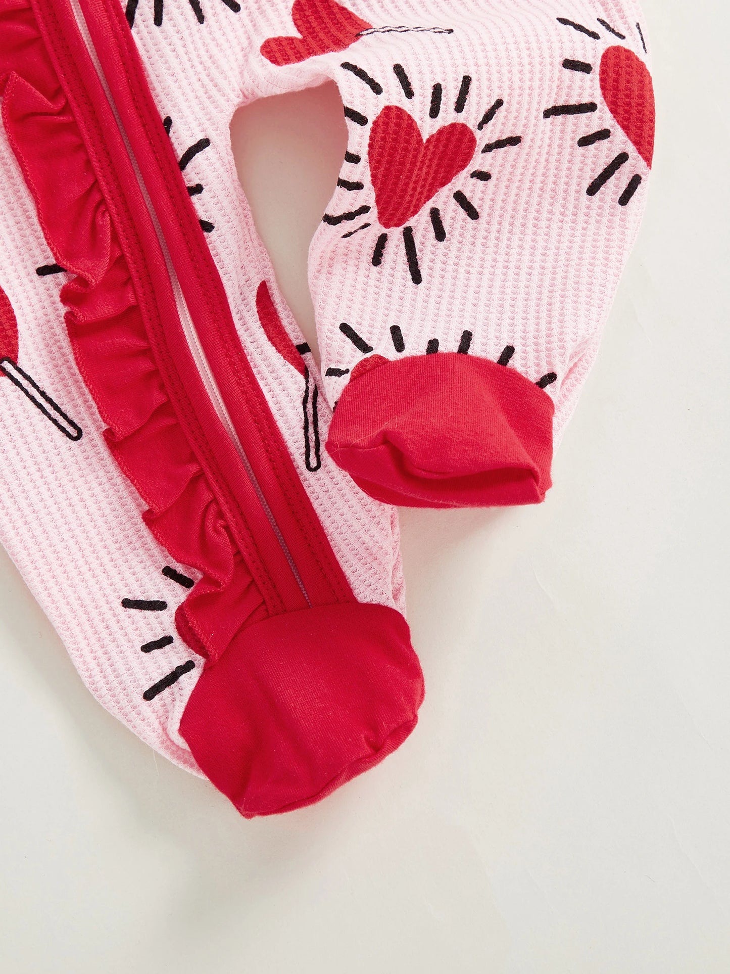 Baby Girl 2Pcs Valentines Day Zipper Romper Heart Candy Pattern Long Sleeve Zip Up Round Neck Footed Jumpsuit with Bow Headband Set