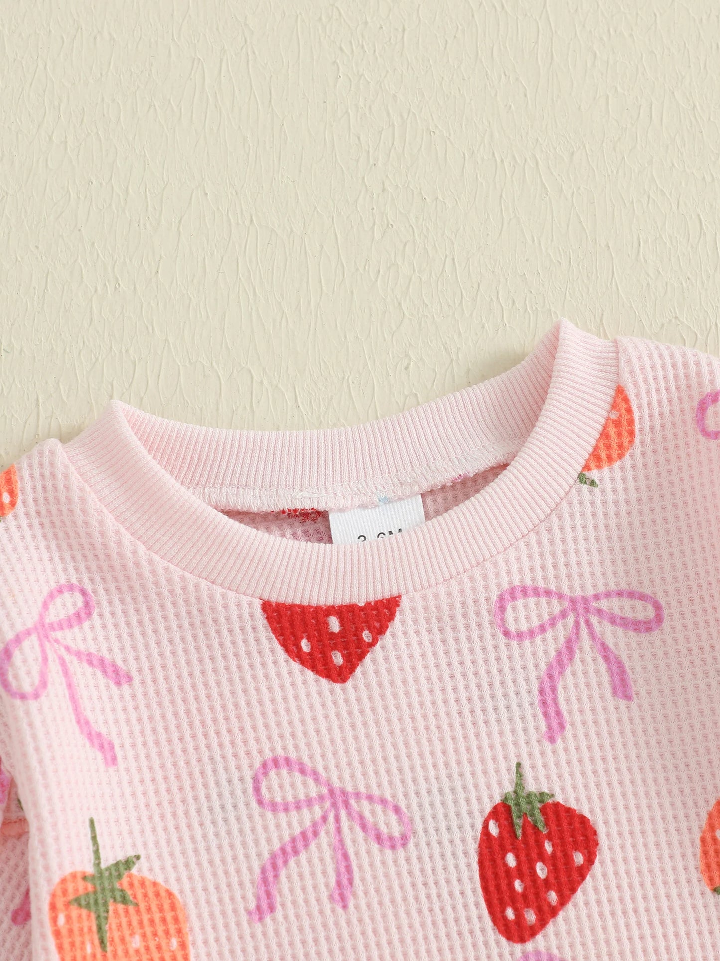Baby Toddler Girls 2Pcs Fall Set Fashionable Strawberry Print Long Sleeve Pullover Top Bow Jogger Pants Outfit