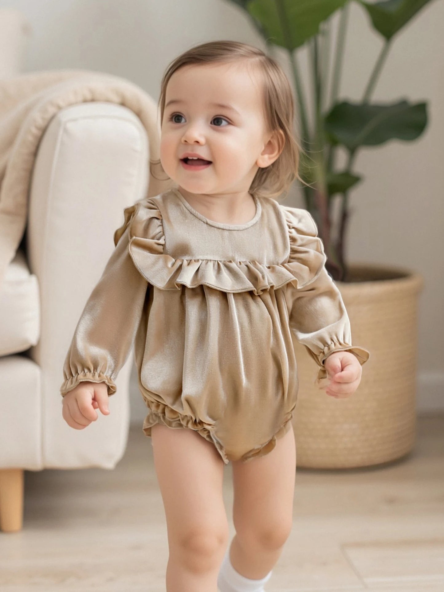 Baby Girls Velvet Romper Solid Color Ruffled Round Neck Long Sleeve Bubble Jumpsuit