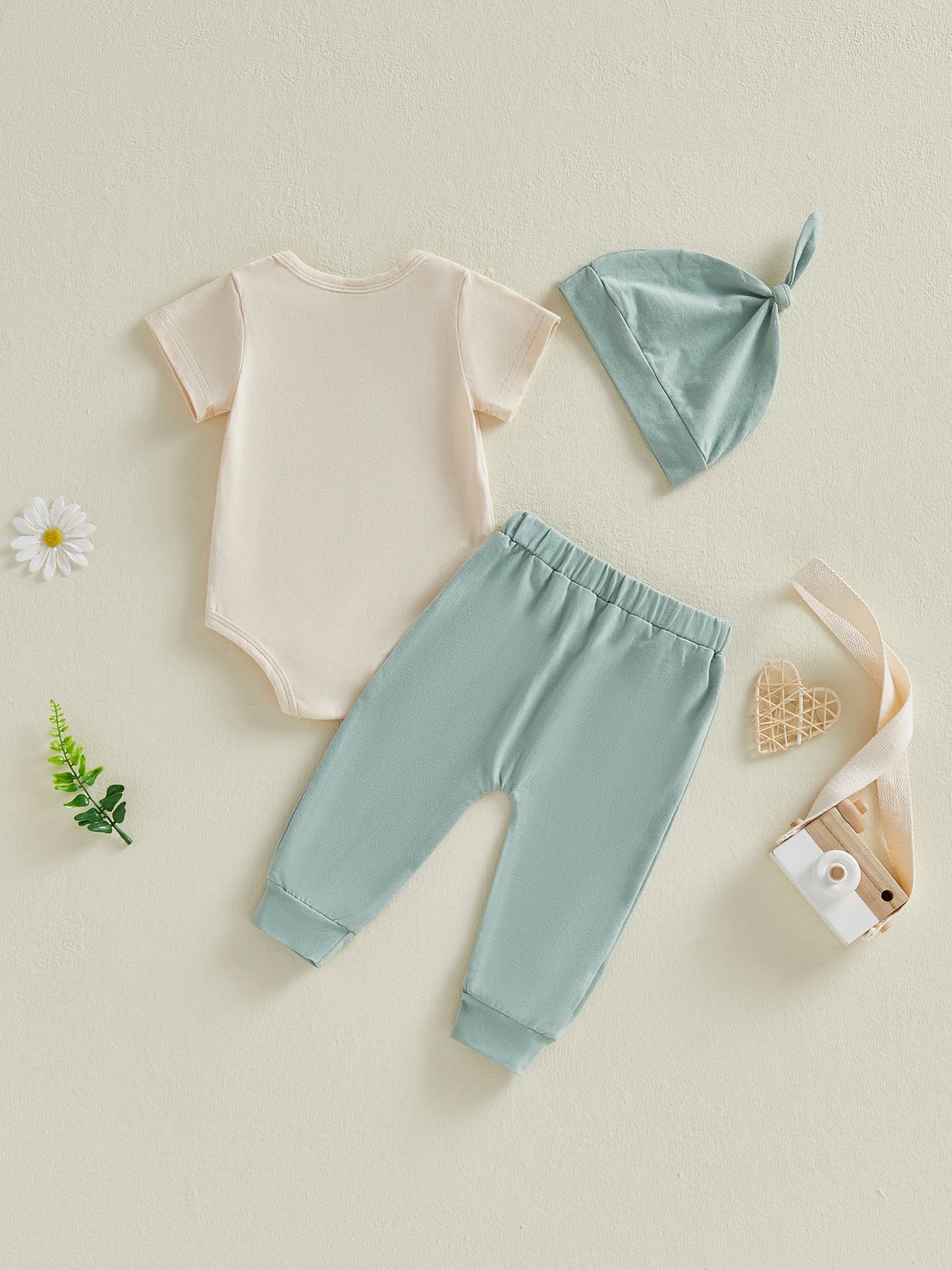 Baby Boy 3Pcs Hello World I'm New Here Summer Outfit Letter Print Crew Neck Short Sleeve Romper Pants and Hat Set