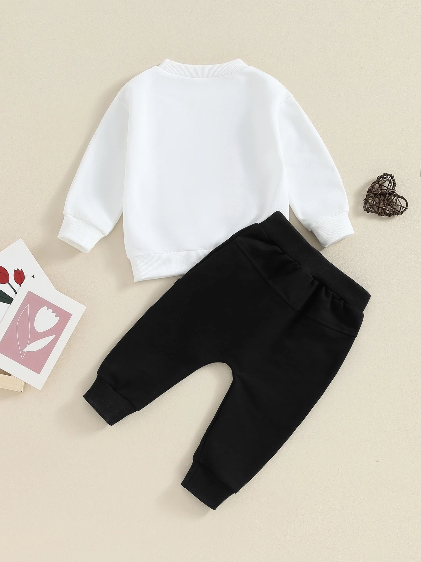 Toddler Baby Boys 2Pcs Valentine's Day Sets Long Sleeve Letter Mama's Little Valentine Print Pullover and Black Drawstring Pants