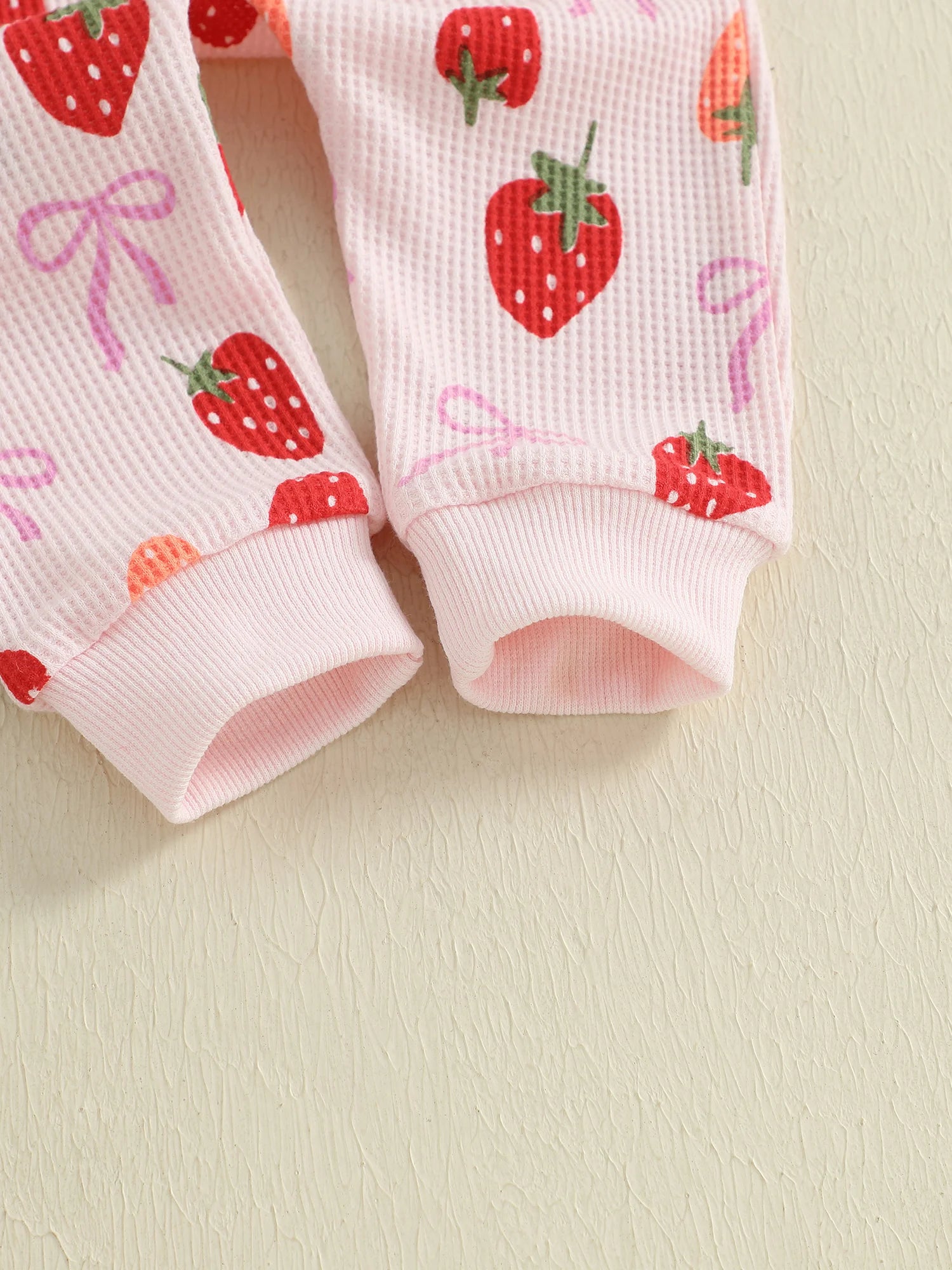 Baby Toddler Girls 2Pcs Fall Set Fashionable Strawberry Print Long Sleeve Pullover Top Bow Jogger Pants Outfit