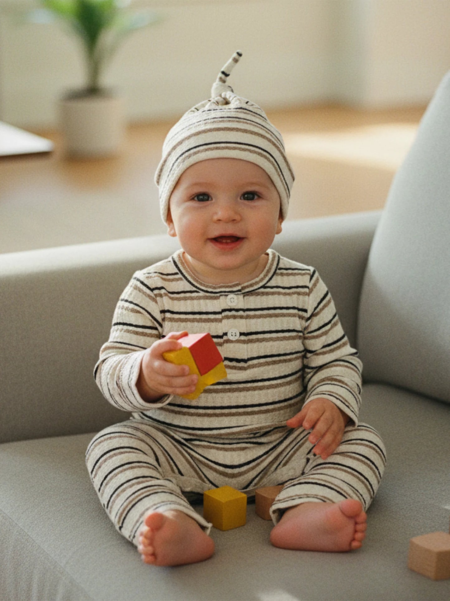 Baby Boy Girl 2Pcs Outfit Striped Long Sleeve Romper and Knotted Hat Spring Set