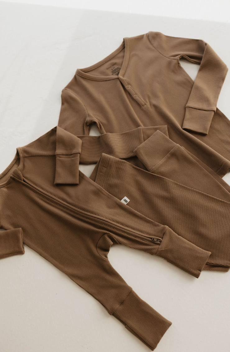 Bamboo Zip Pajamas | Ribbed Milk Chocolate Zipper Romper
