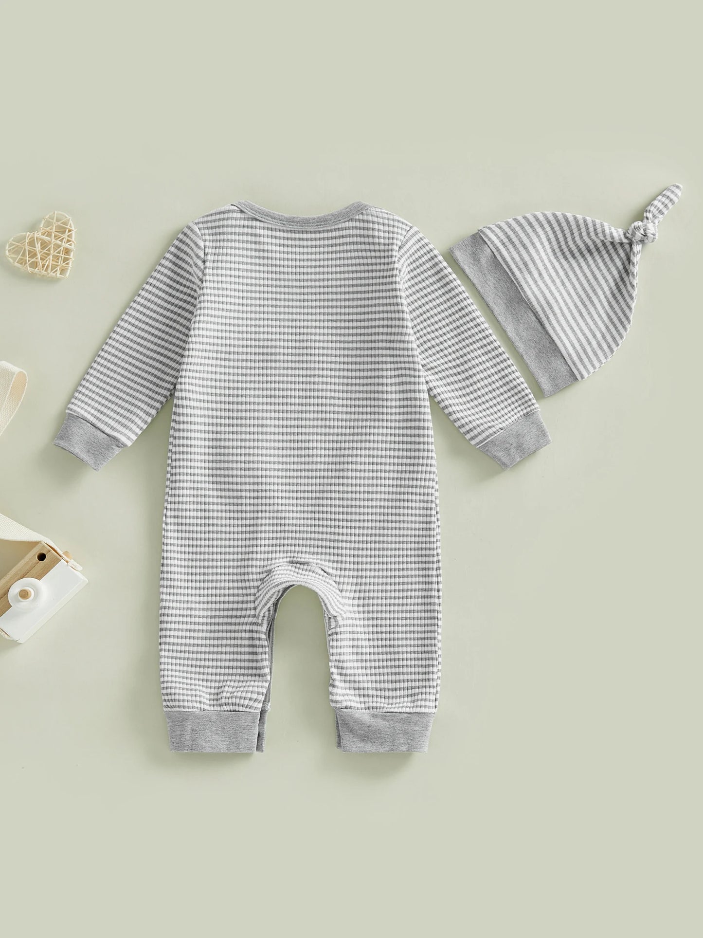 Baby Boys Girls 2Pcs Valentine's Day Romper Love Like Jesus Striped Heart Letter Embroidered Long Sleeve Jumpsuit Knotted Hat Set