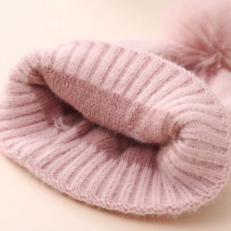 Baby Girl Winter Hat Cute Heart Pattern Plush Pom Pom Knit Beanie Warm