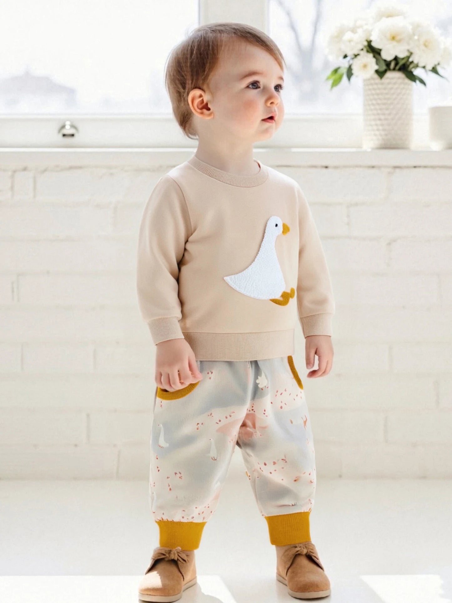 Baby Toddler Boys 2Pcs Fall Set Fashionable Long Sleeve Chicken/Duck Embroidery Pullover Top with Print Jogger Pants 2 Pcs Outfits