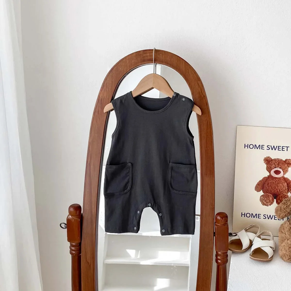 Solid Double Pocket Jumpsuit Romper
