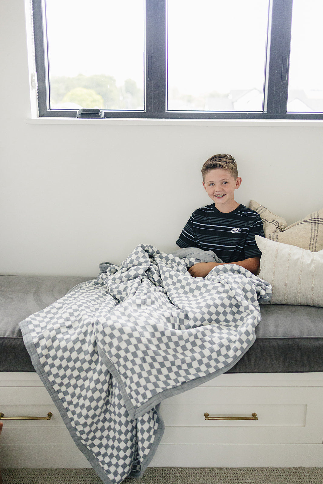 Dusty Blue Wavy Checkered Twin Muslin Quilt Blanket