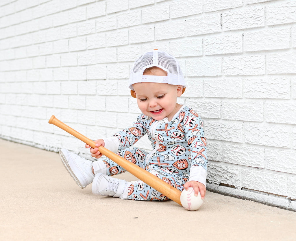 BASEBALL SMILEY DREAM ZIPPER ROMPER