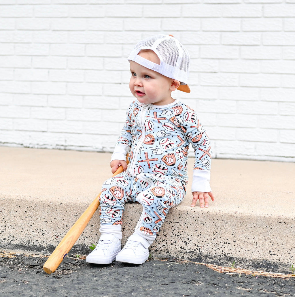 BASEBALL SMILEY DREAM ZIPPER ROMPER