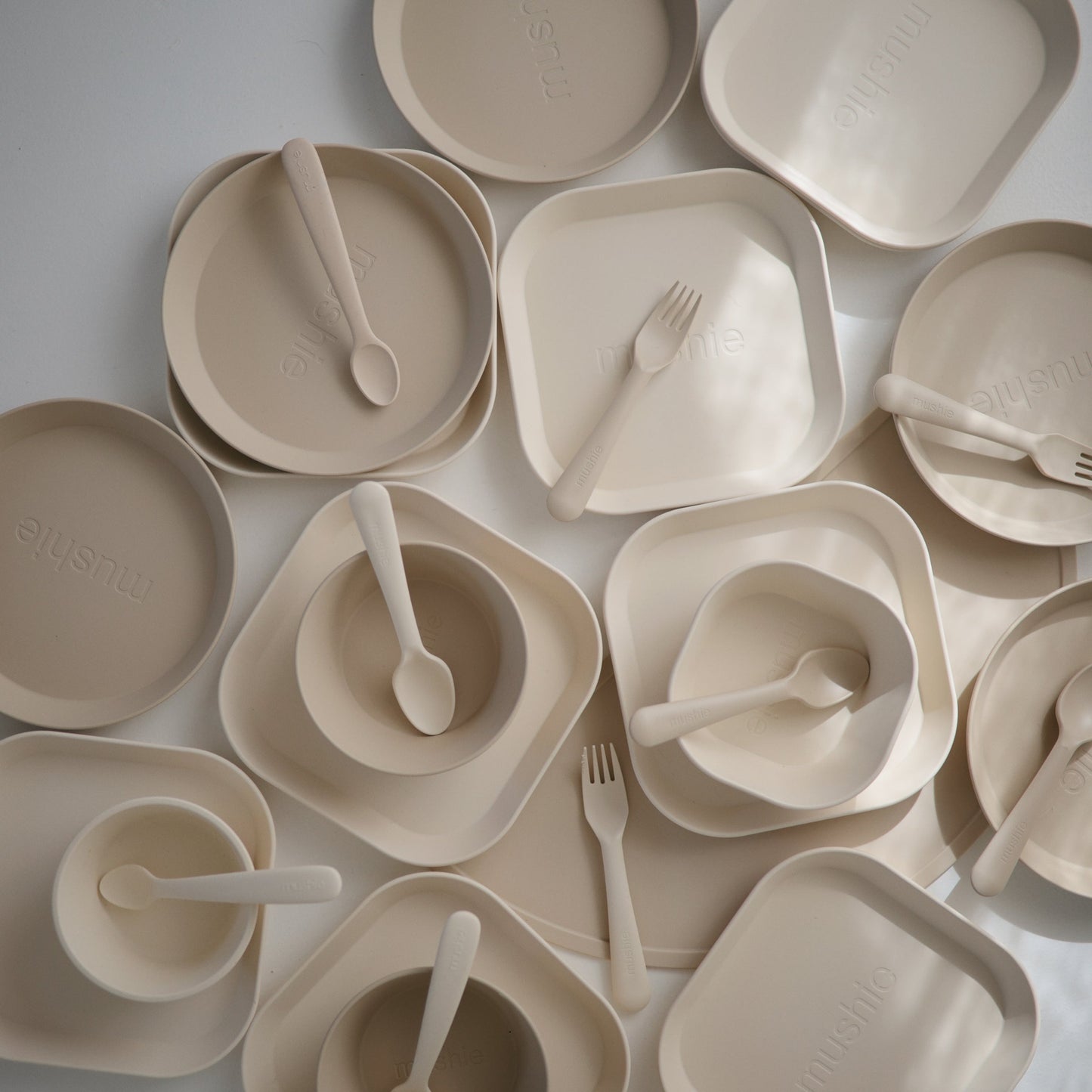 Round Dinnerware Bowl